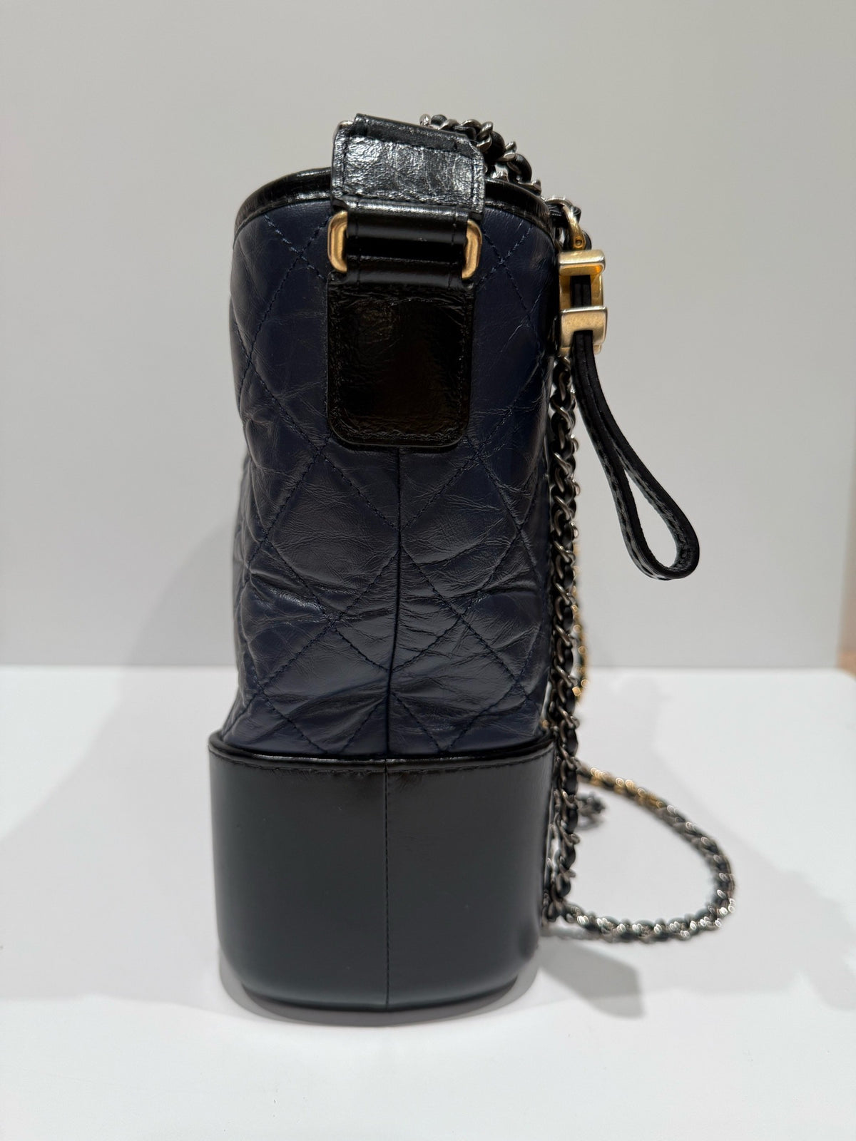 Chanel - Gabrielle Medium - Leather - Navy - (medium)