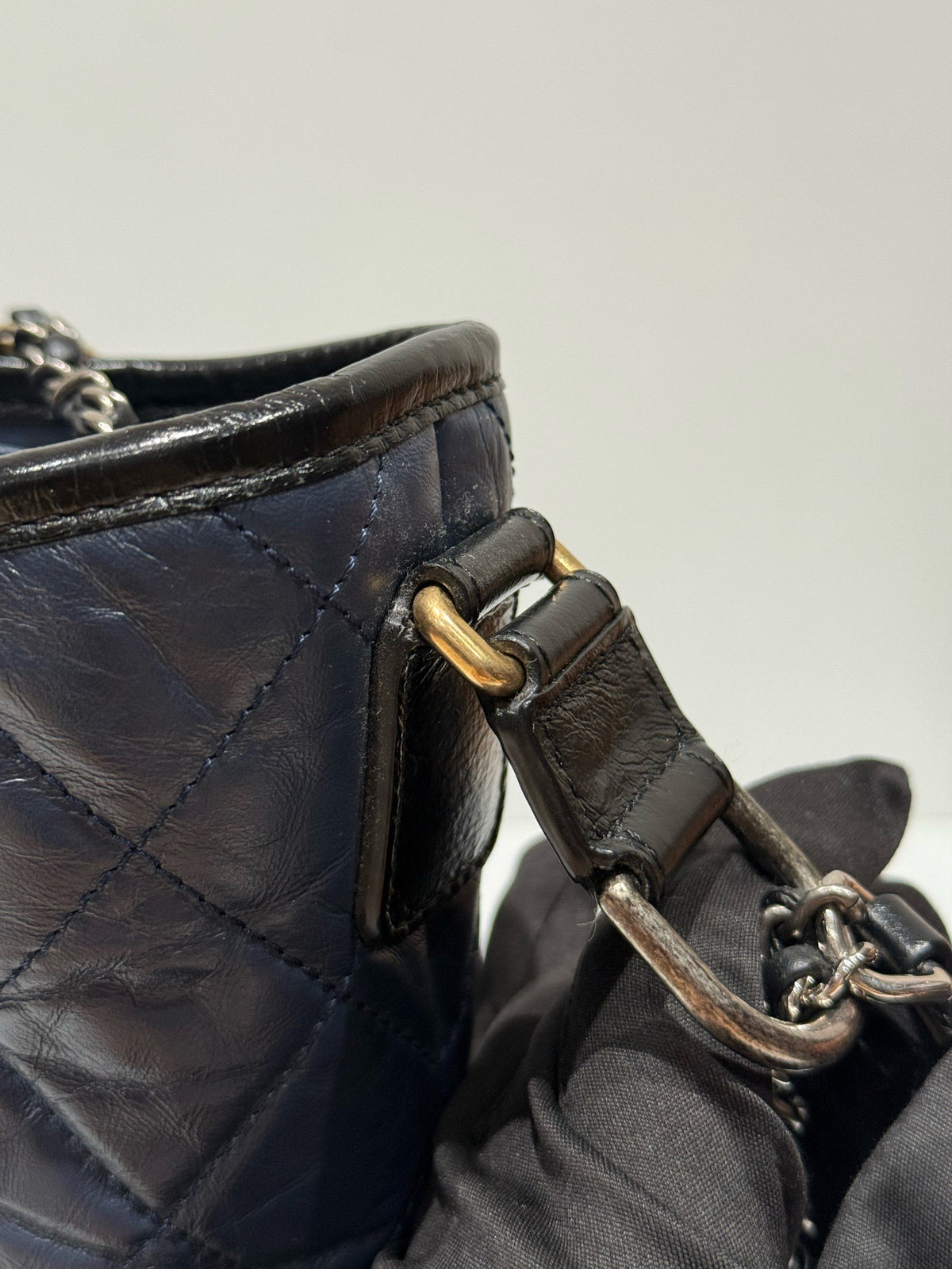 Chanel - Gabrielle Medium - Leather - Navy - (medium)