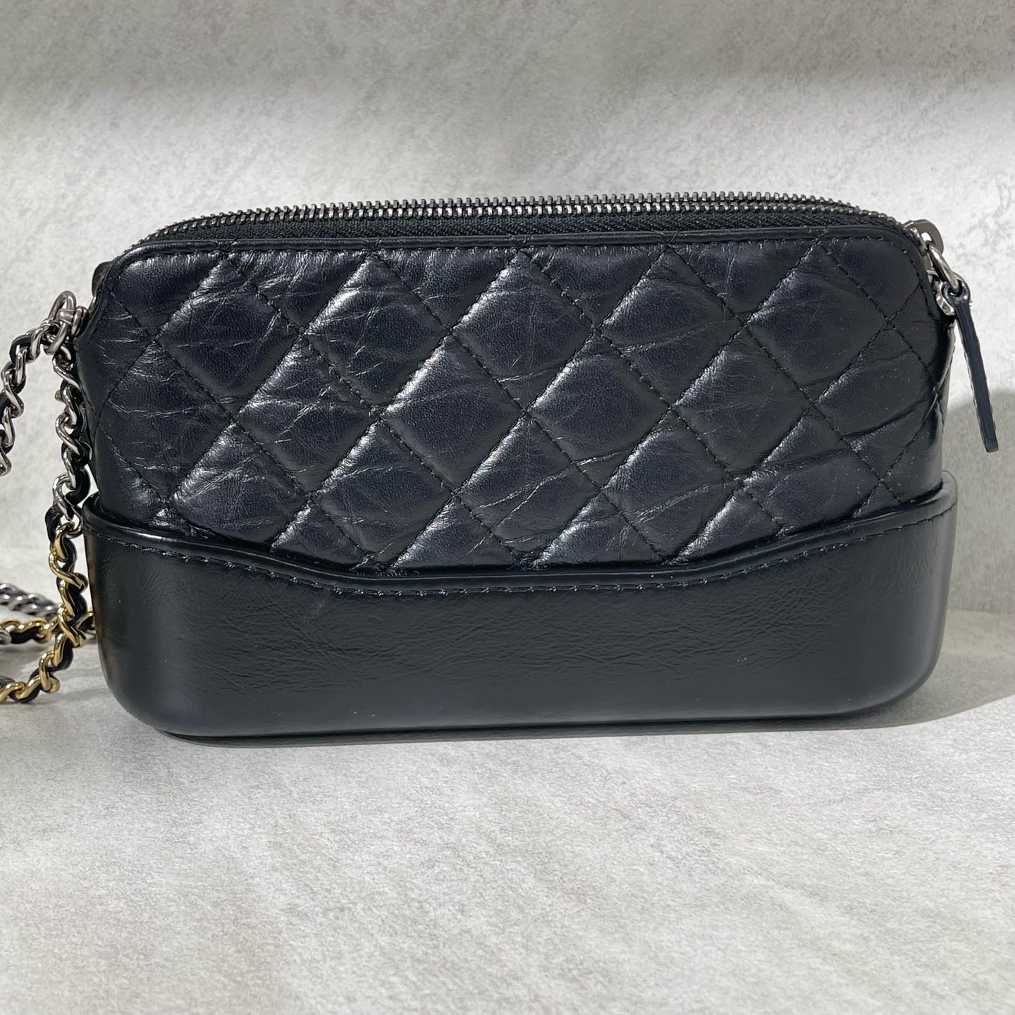 Chanel - Gabrielle Mini Chain Crossbody Bag - Aged calfskin leather - Black - (mini)