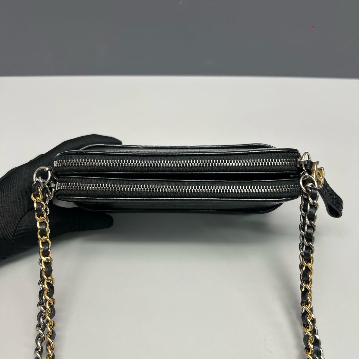 Chanel - Gabrielle Mini - Leather - Black - (mini)