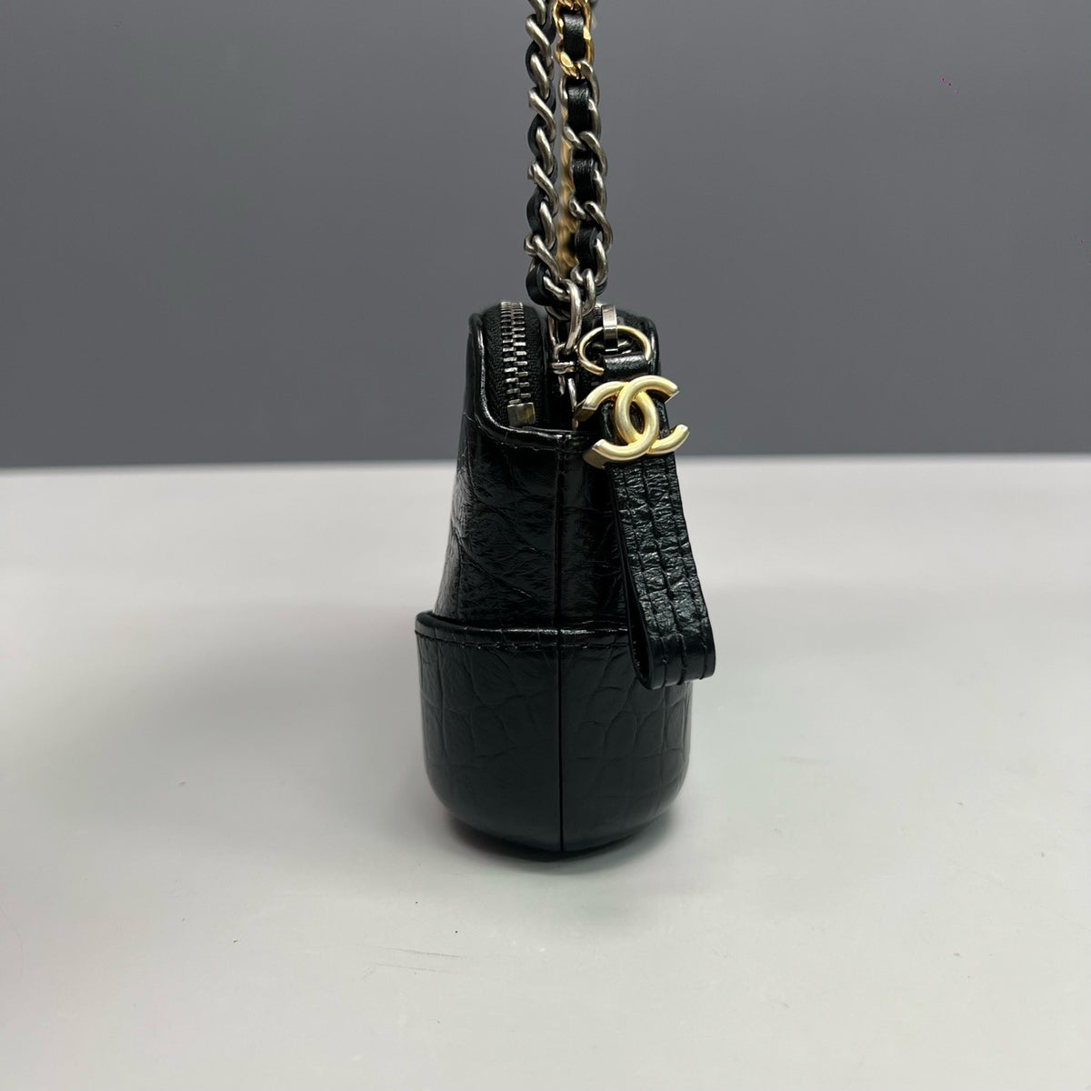 Chanel - Gabrielle Mini - Leather - Black - (mini)