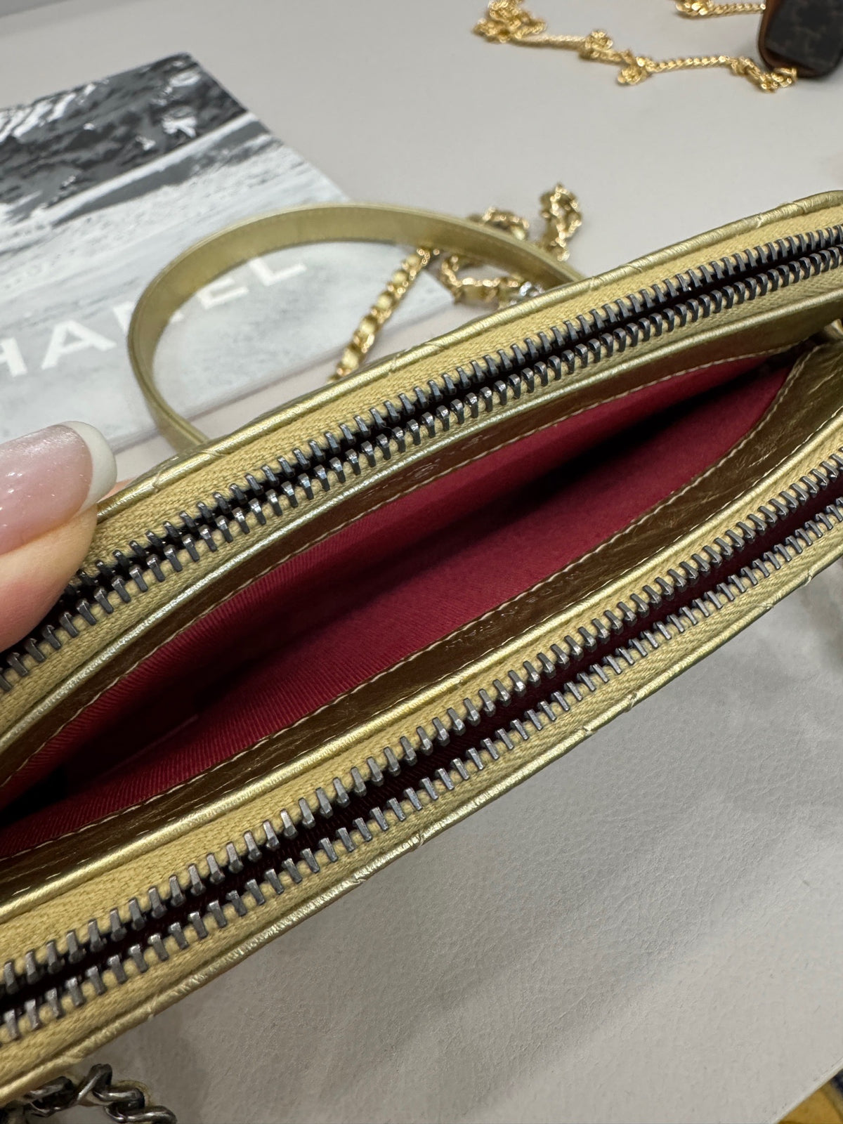 Chanel - Gabrielle Mini WOC - Leather - Gold - (mini)