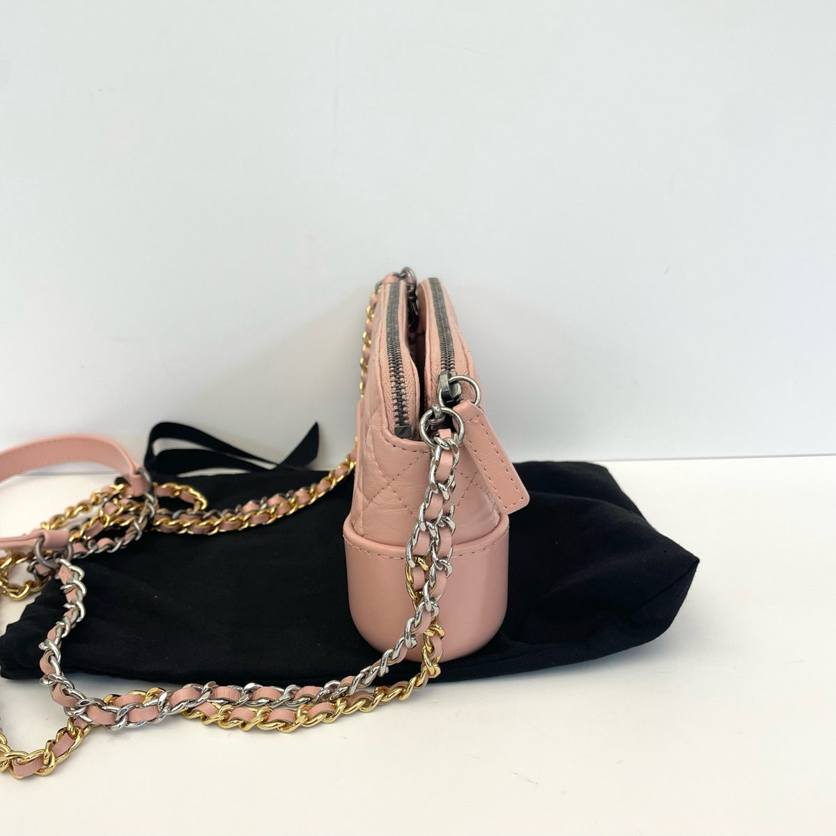 Chanel - Gabrielle Mini WOC - Leather - Pink - (mini)