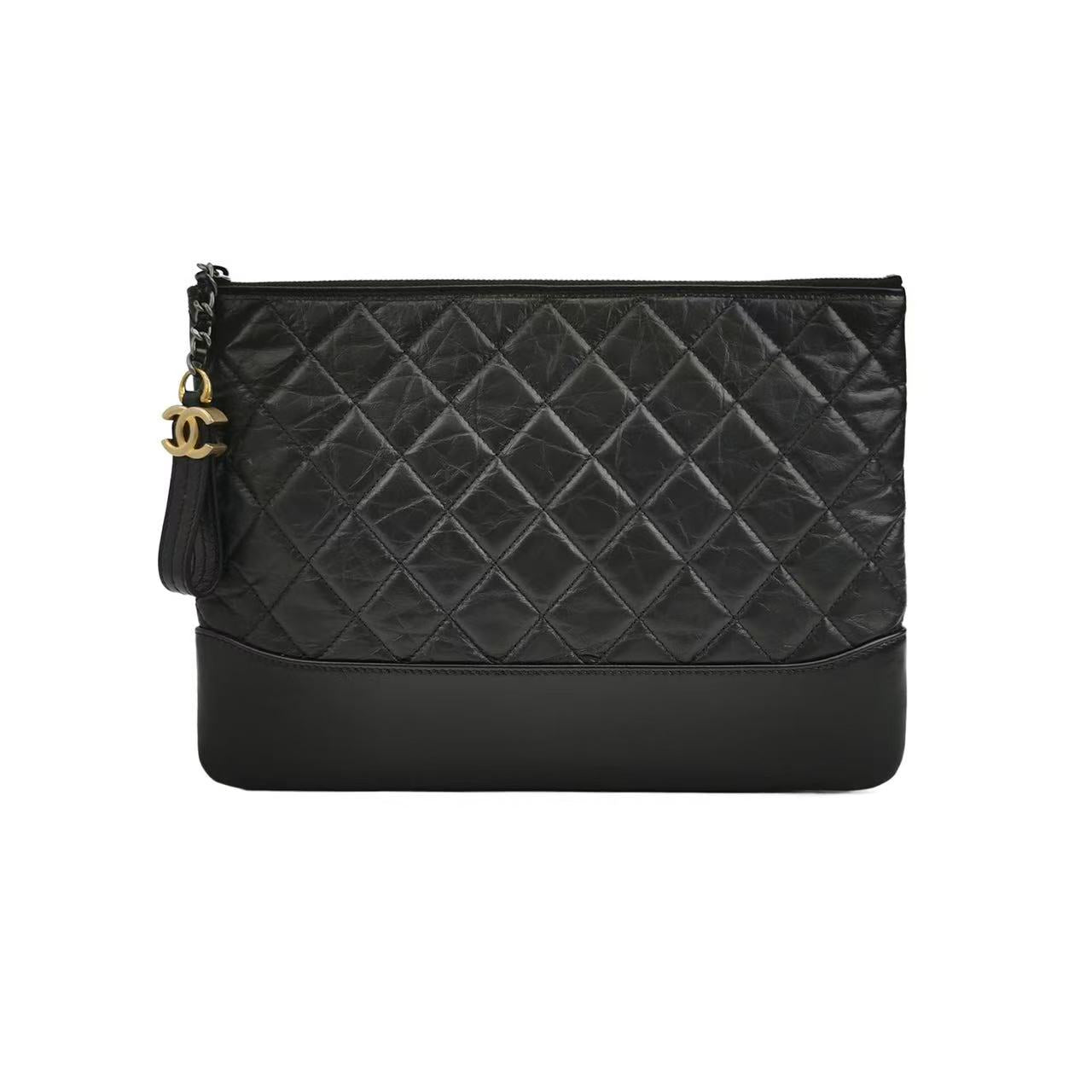 Chanel - Gabrielle Pouch - Vintage calfskin and smooth calfskin leather - Black with Gold-Tone and Silver-Tone Hardware - (Large)