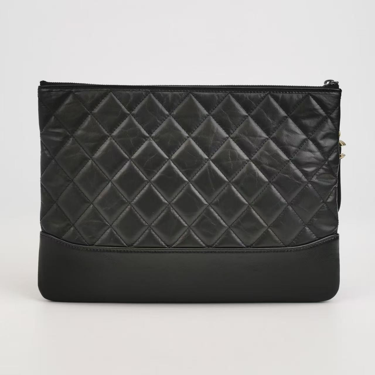 Chanel - Gabrielle Pouch - Vintage calfskin and smooth calfskin leather - Black with Gold-Tone and Silver-Tone Hardware - (Large)
