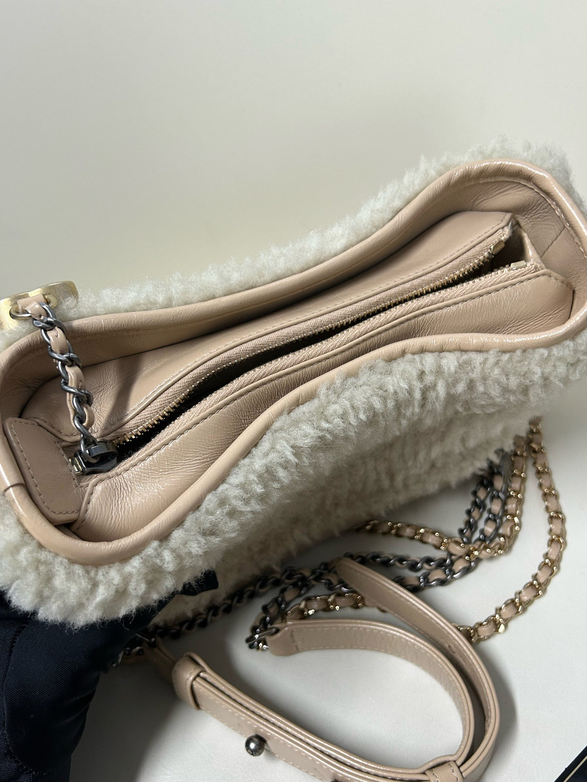 Chanel - Gabrielle Small - Fur - Shearling - Beige - (small)