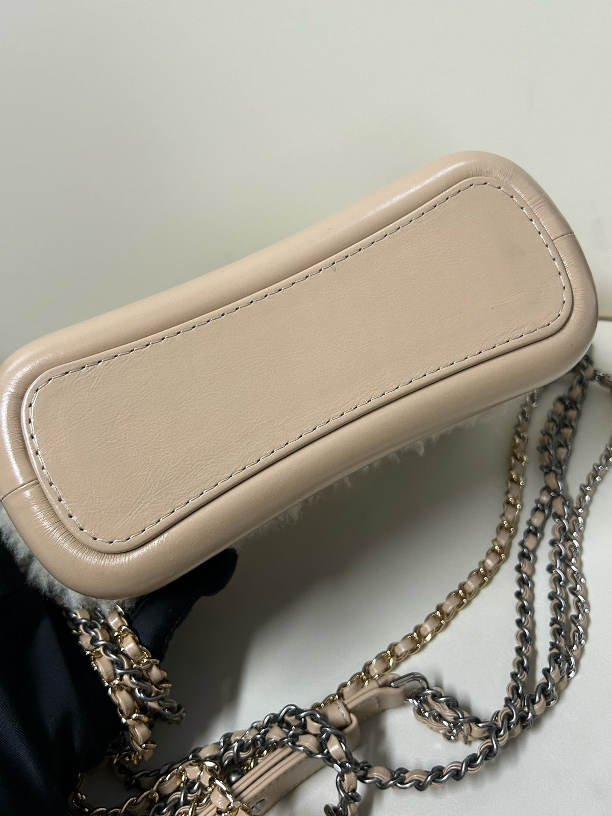 Chanel - Gabrielle Small - Fur - Shearling - Beige - (small)