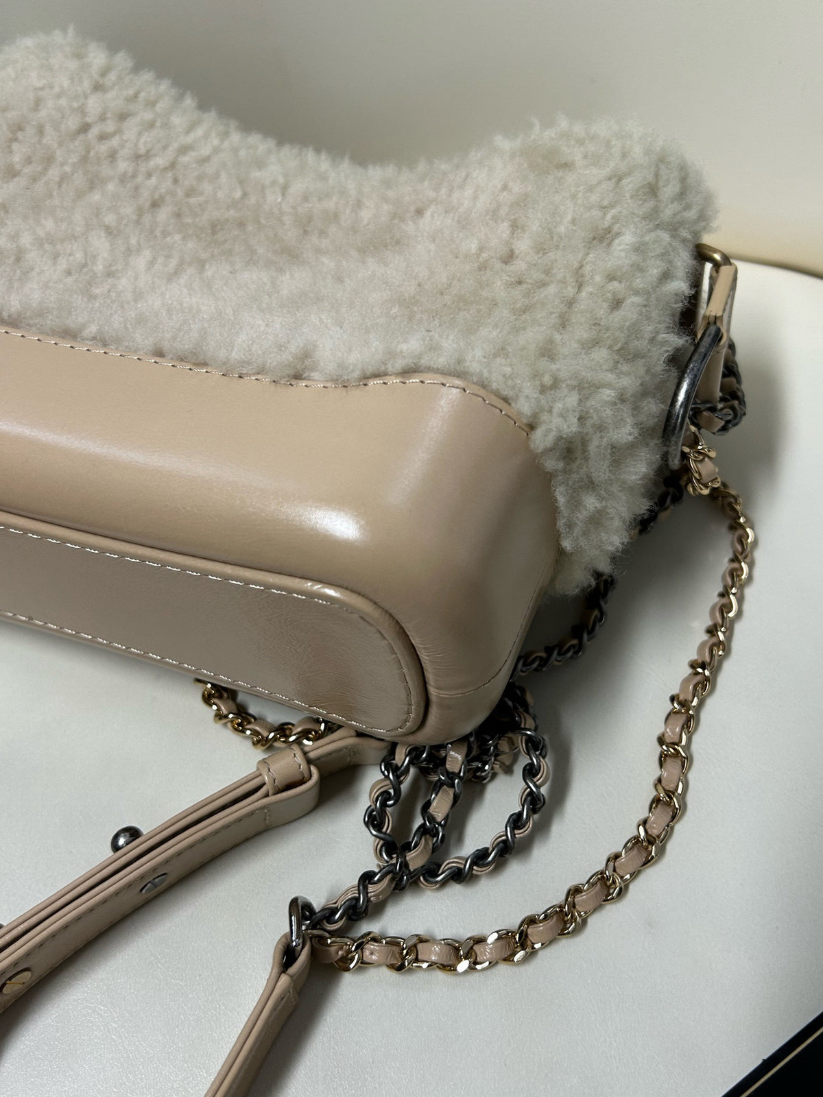 Chanel - Gabrielle Small - Fur - Shearling - Beige - (small)