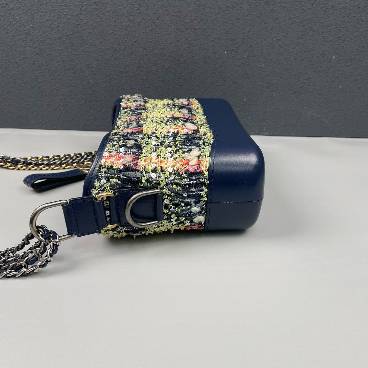 Chanel - Gabrielle Small Hobo Bag - Tweed and calfskin leather - Navy Blue with Multicolour Tweed - (small)