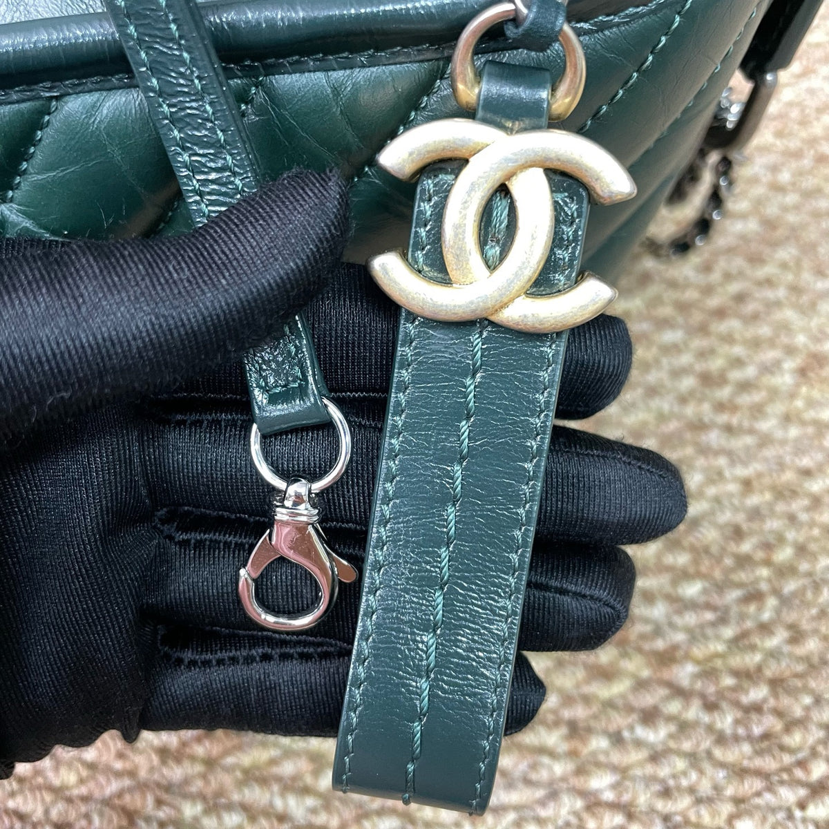 Chanel - Gabrielle Small - Leather - Green - (Small)