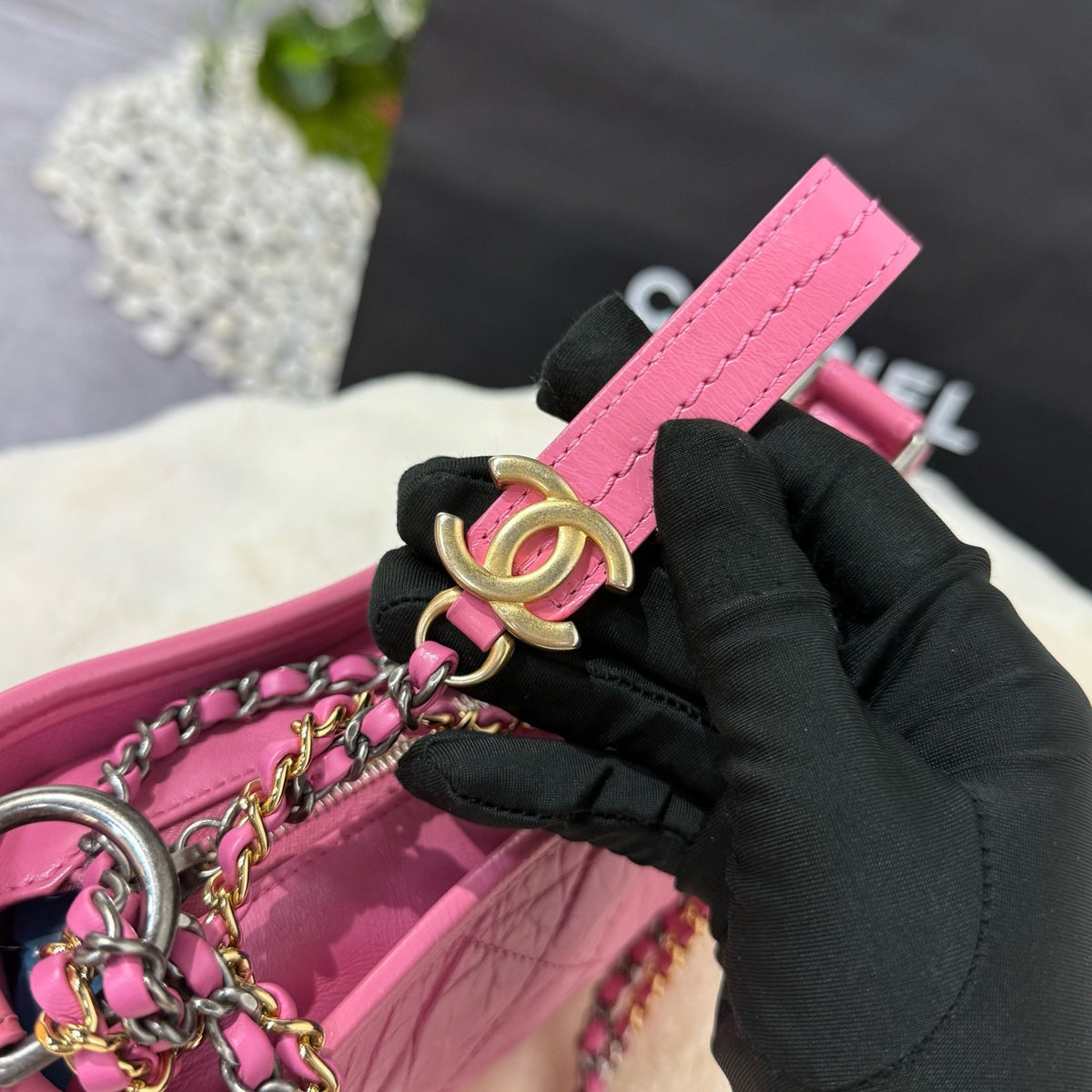Chanel - Gabrielle Small - Leather - Pink - (small)