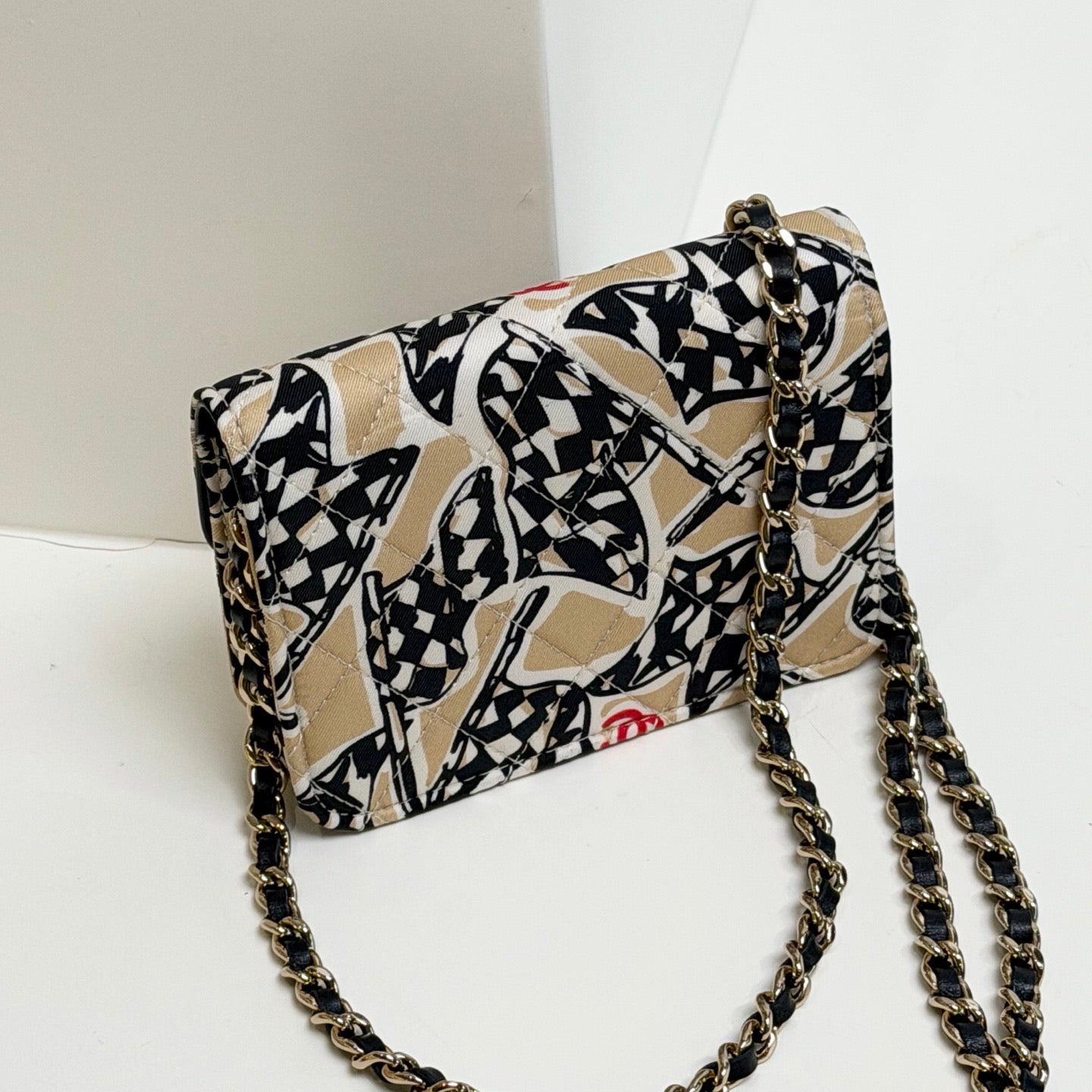 Chanel - Graffiti Canvas Mini Wallet on Chain - Cloth - Multicolour - (mini)