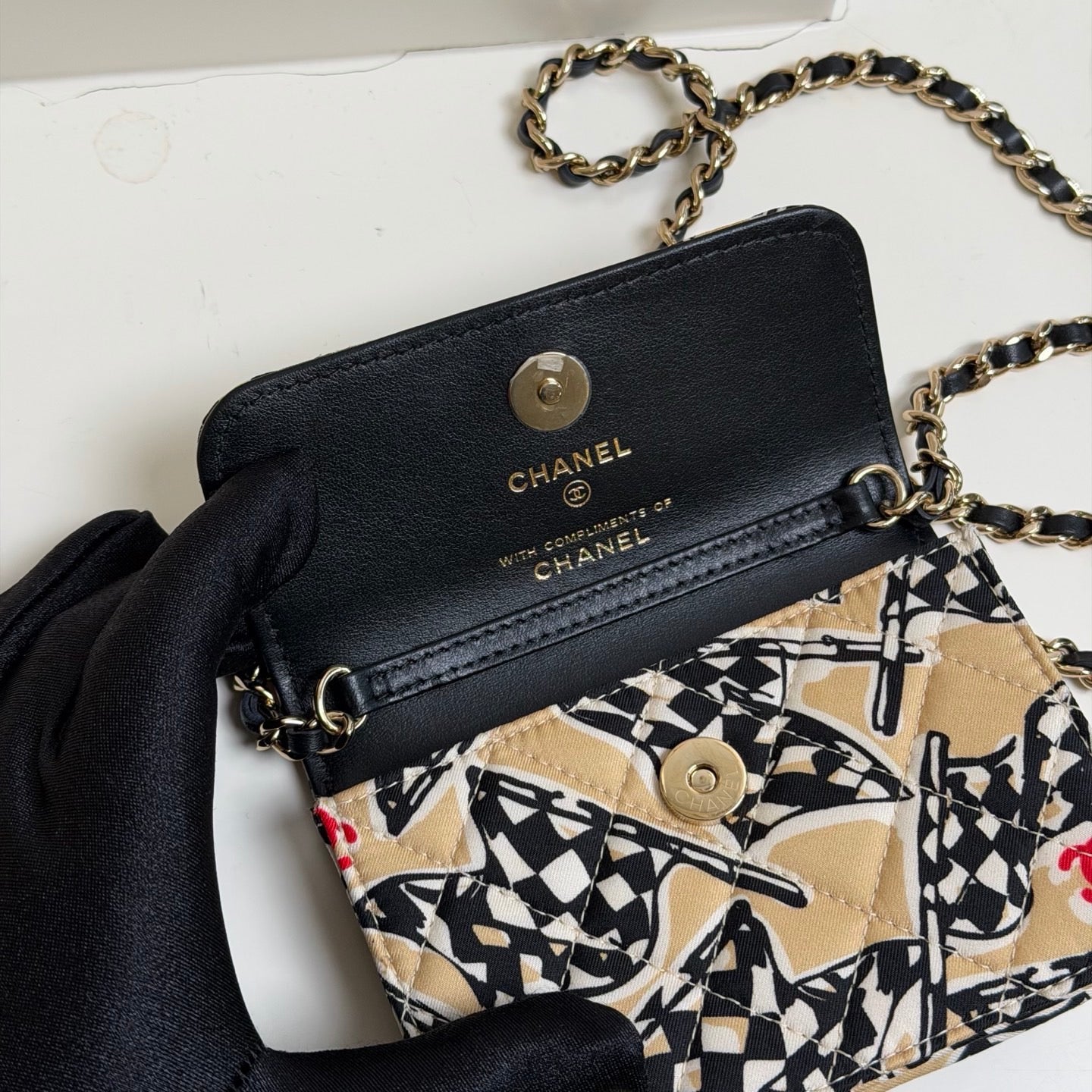 Chanel - Graffiti Canvas Mini Wallet on Chain - Cloth - Multicolour - (mini)