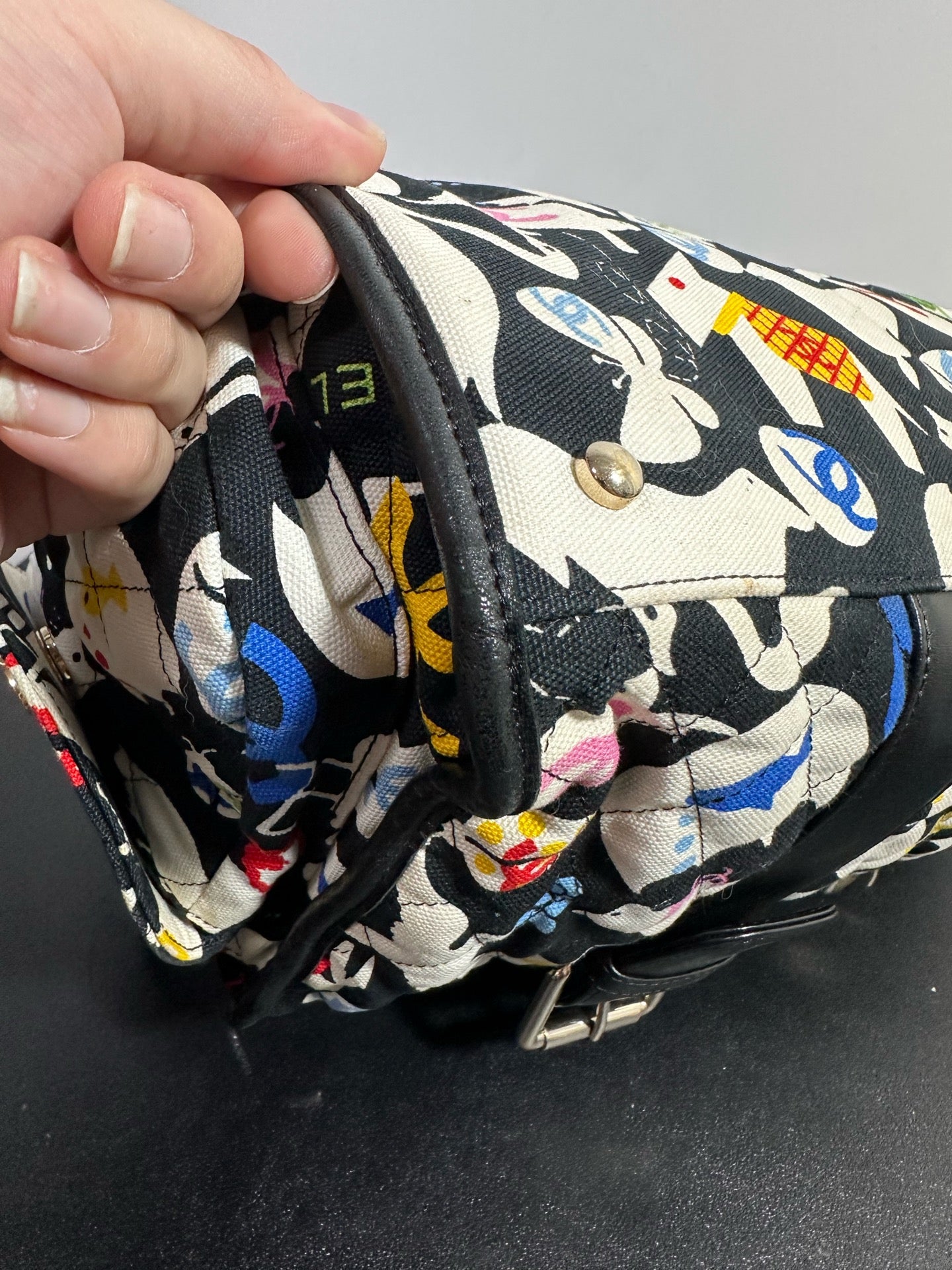 Chanel - Graffiti Travel Bag - Cloth - Multicolour - (medium)