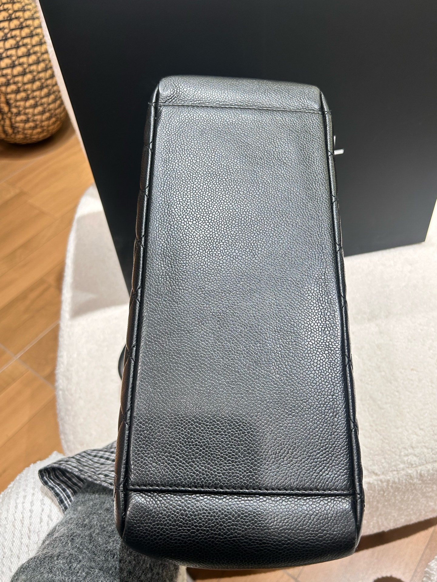 Chanel - Grand Shopping Tote (GST) - Caviar leather - Black - (medium)