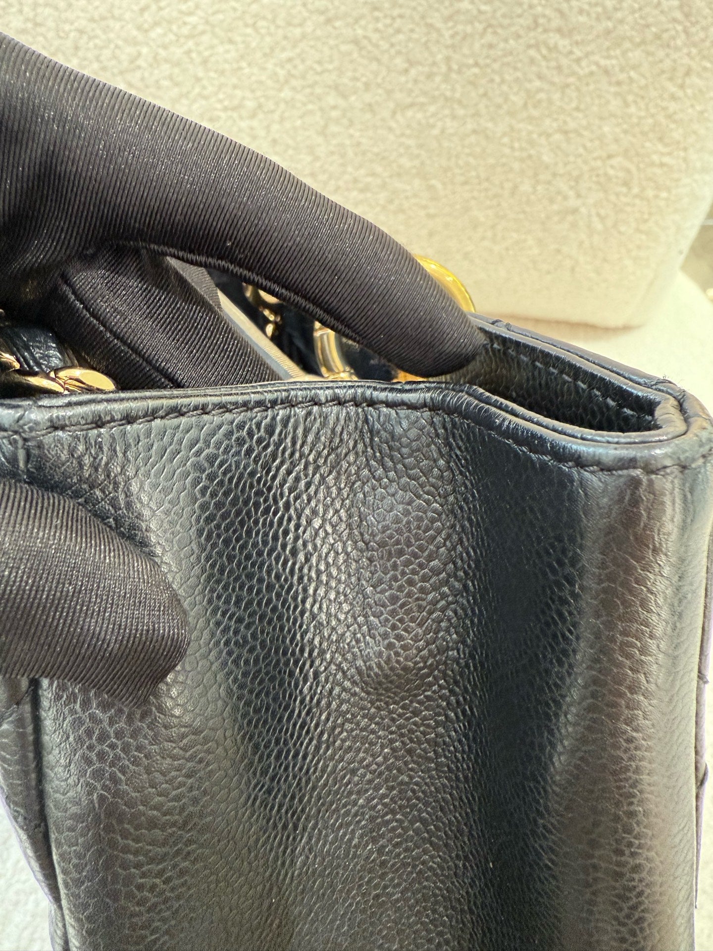 Chanel - Grand Shopping Tote (GST) - Caviar leather - Black - (medium)