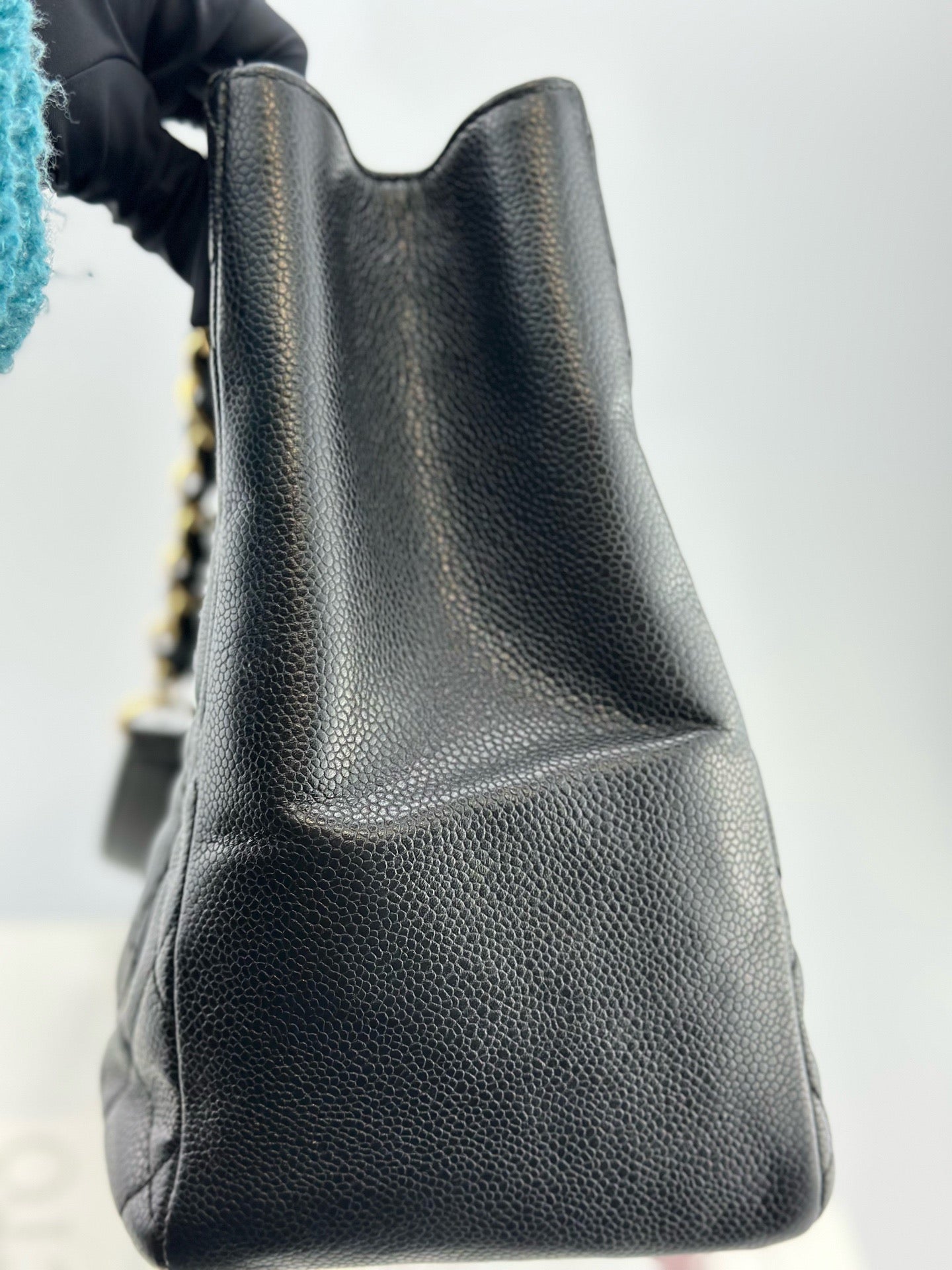 Chanel - Grand Shopping Tote (GST) - Caviar leather - Black with Gold-Tone Hardware - (Large)