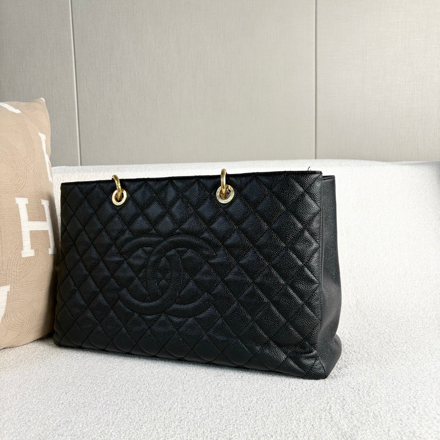 Chanel - Grand Shopping Tote (GST) - Caviar leather - Black with Gold-Tone Hardware - (Large)