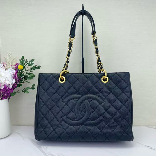 Chanel - Grand Shopping Tote (GST) - Caviar leather - Black with Gold-Tone Hardware - (medium)