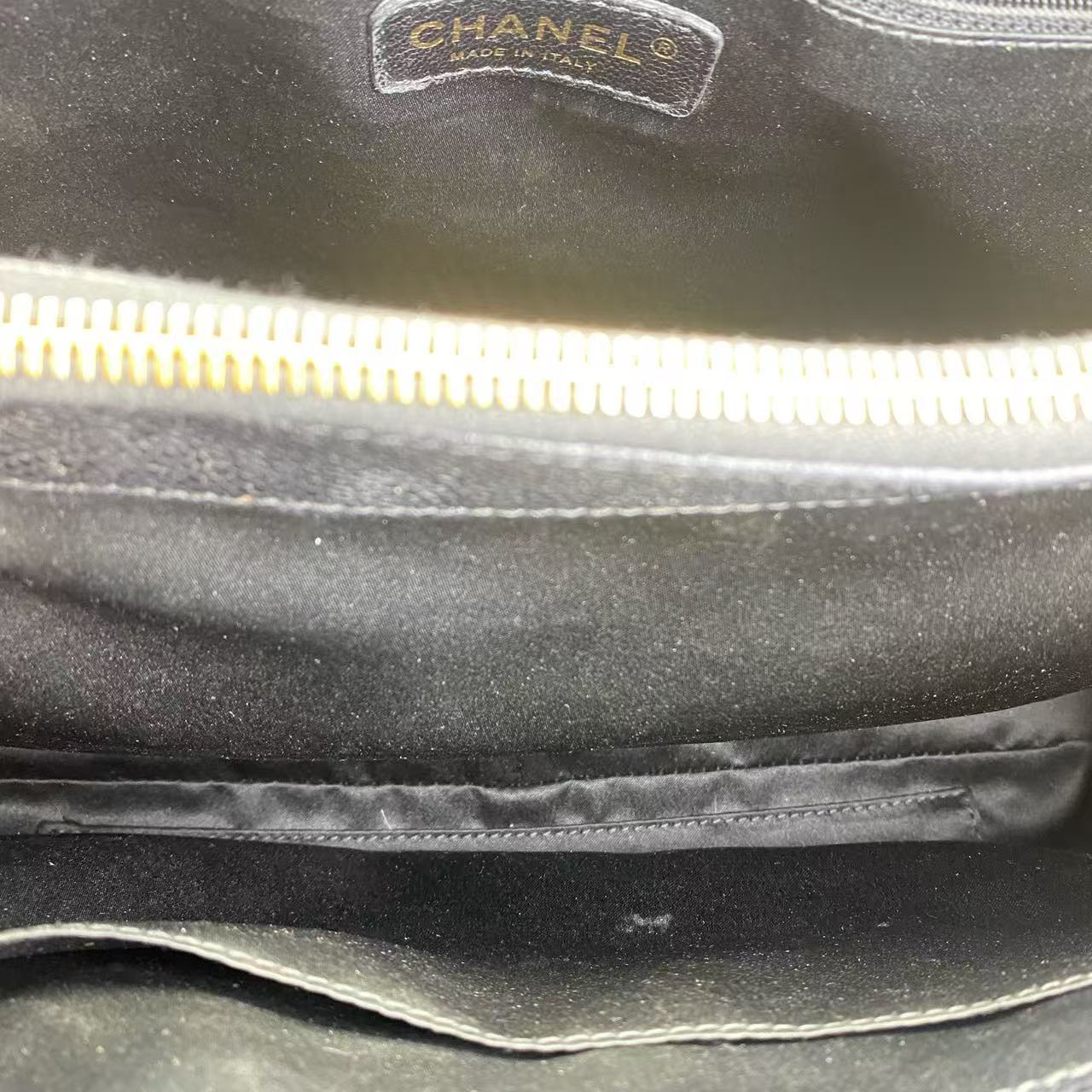 Chanel - Grand Shopping Tote (GST) - Caviar leather - Black with Gold-Tone Hardware - (medium)