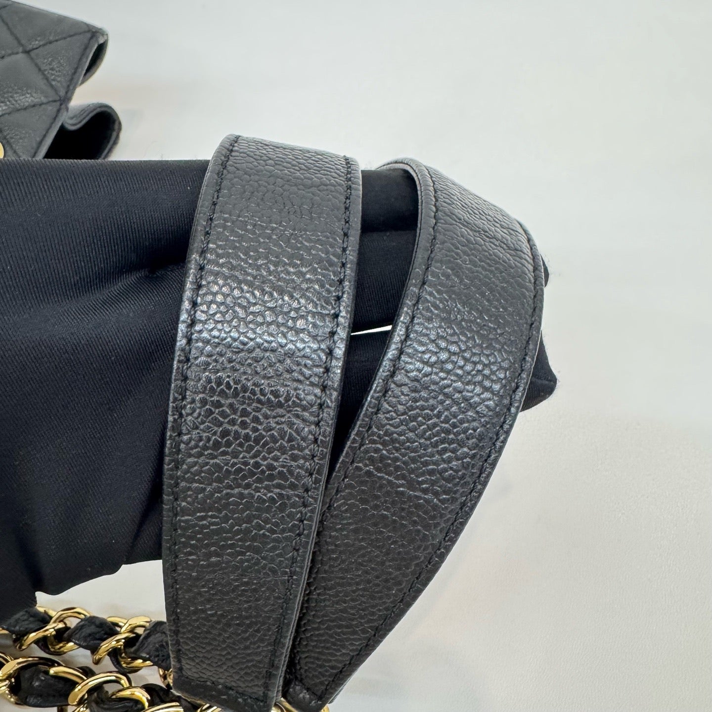 Chanel - Grand Shopping Tote (GST) - Caviar leather - Black with Gold-Tone Hardware - (medium)