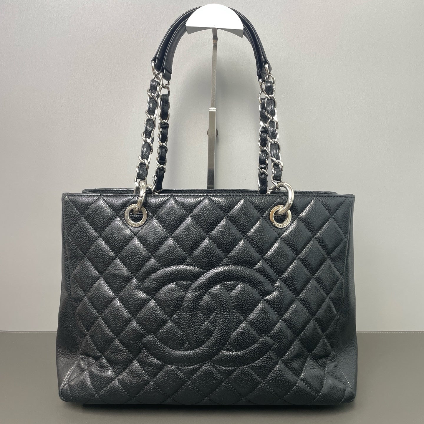 Chanel - Grand Shopping Tote (GST) - Leather - Black - (large)