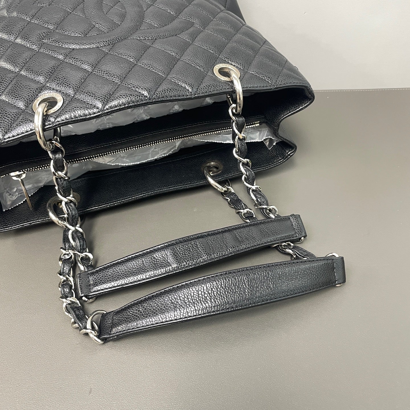 Chanel - Grand Shopping Tote (GST) - Leather - Black - (large)