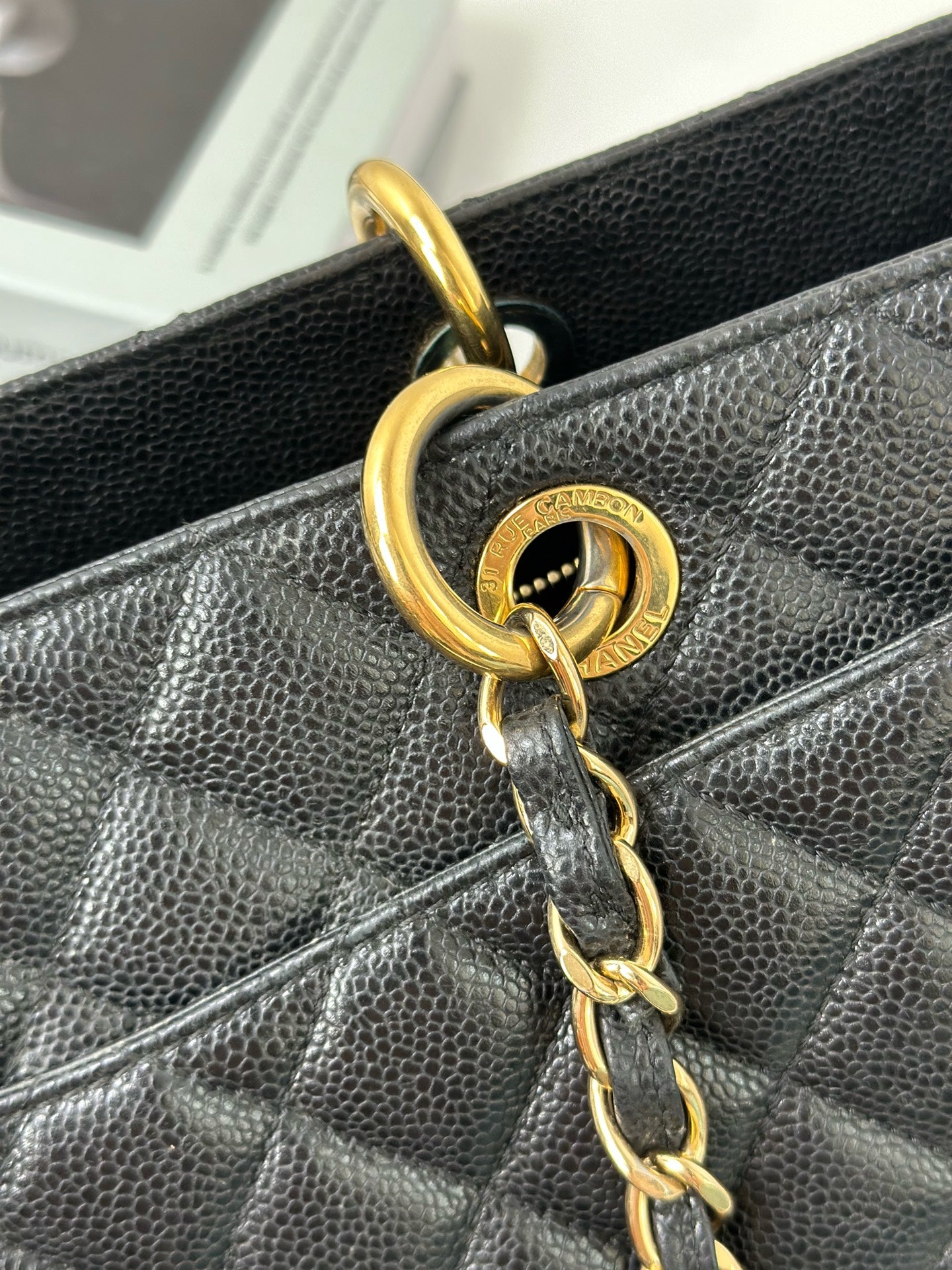 Chanel - Grand Shopping Tote - Leather - Black - (Large)