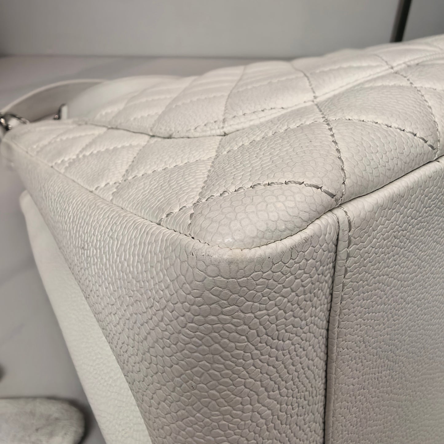 Chanel - Grand Shopping Tote - Leather - White - (large)