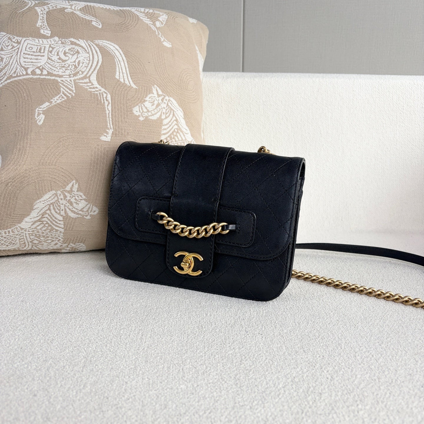 Chanel - Graphic Chic - Leather - Black - (mini)