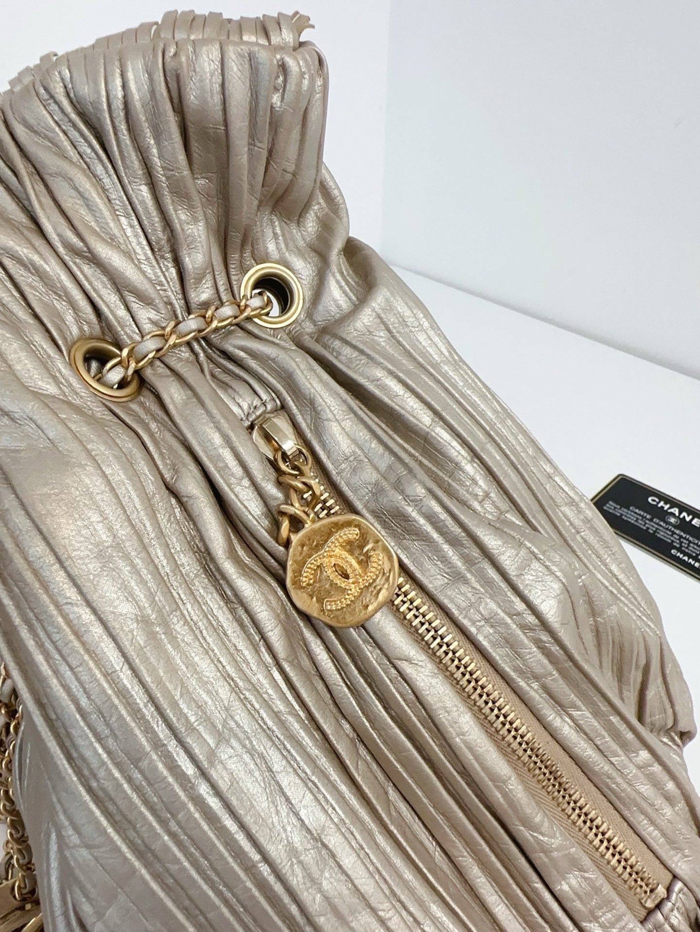 Chanel - Greek Pleats Coin Bucket Bag - Leather - Gold - (small)