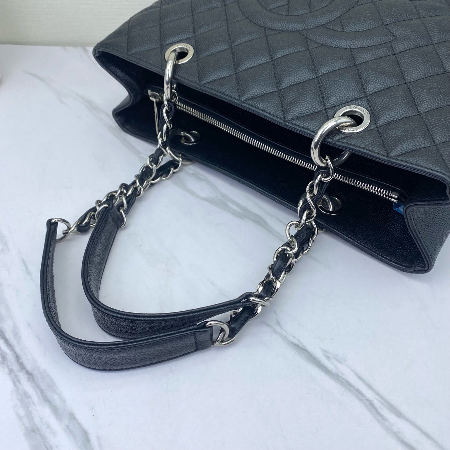 Chanel - GST (Grand Shopping Tote) - Caviar leather - Black with Silver-Tone Hardware - (large)