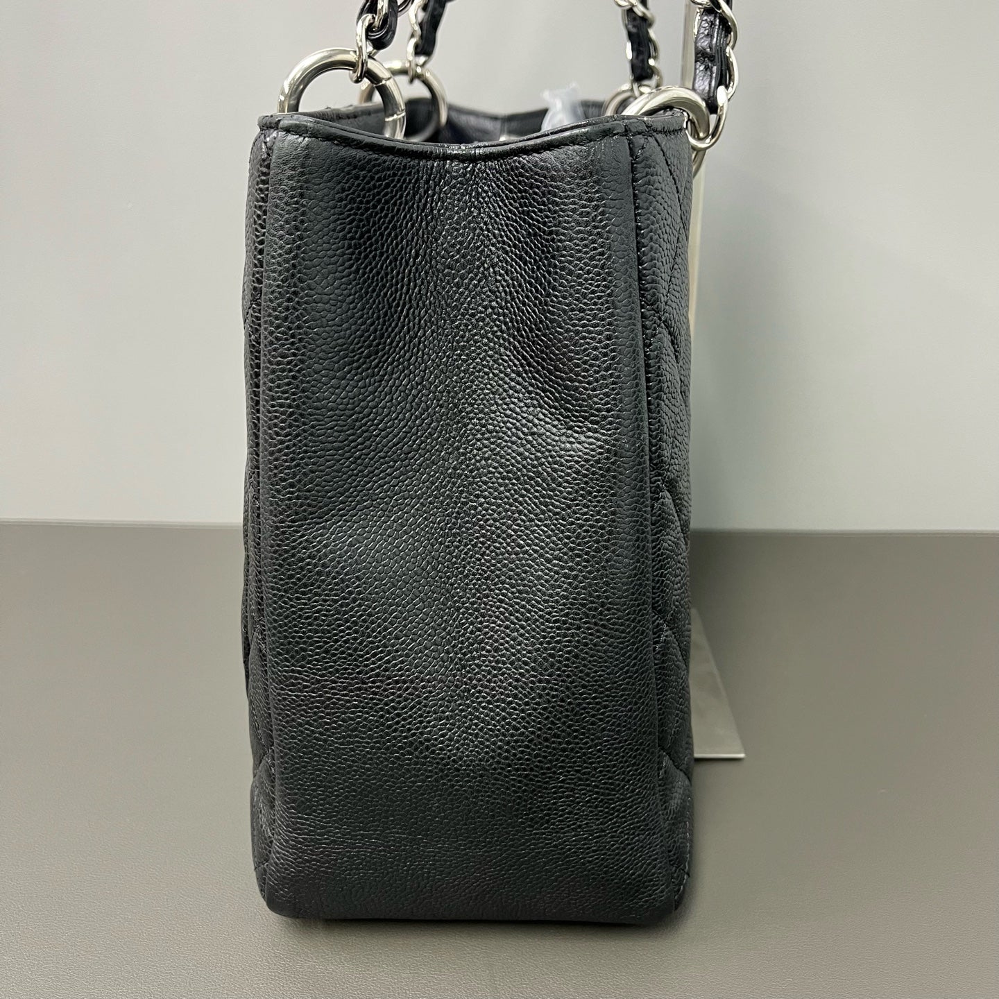 Chanel - GST - Leather - Black - (Large)