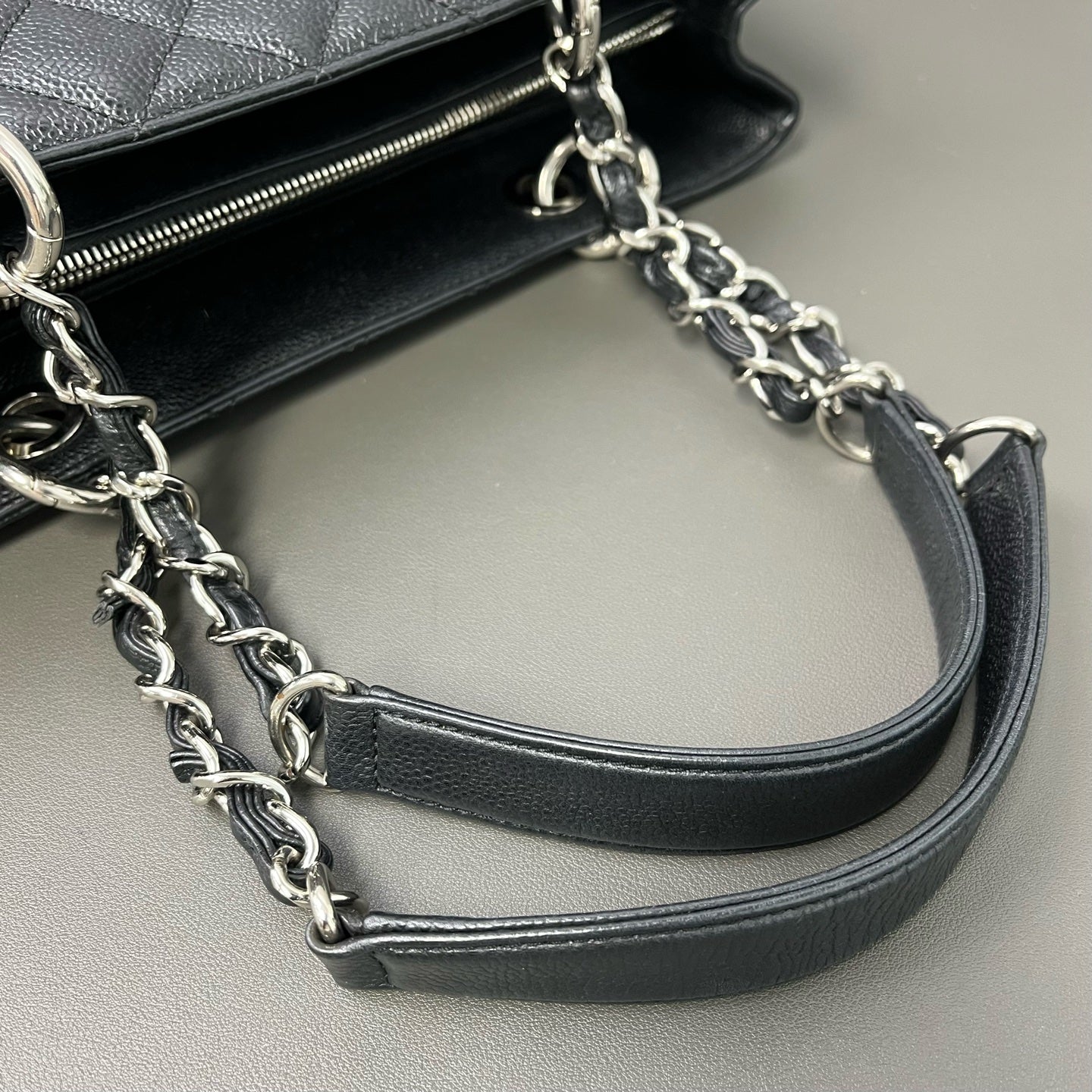Chanel - GST - Leather - Black - (Large)