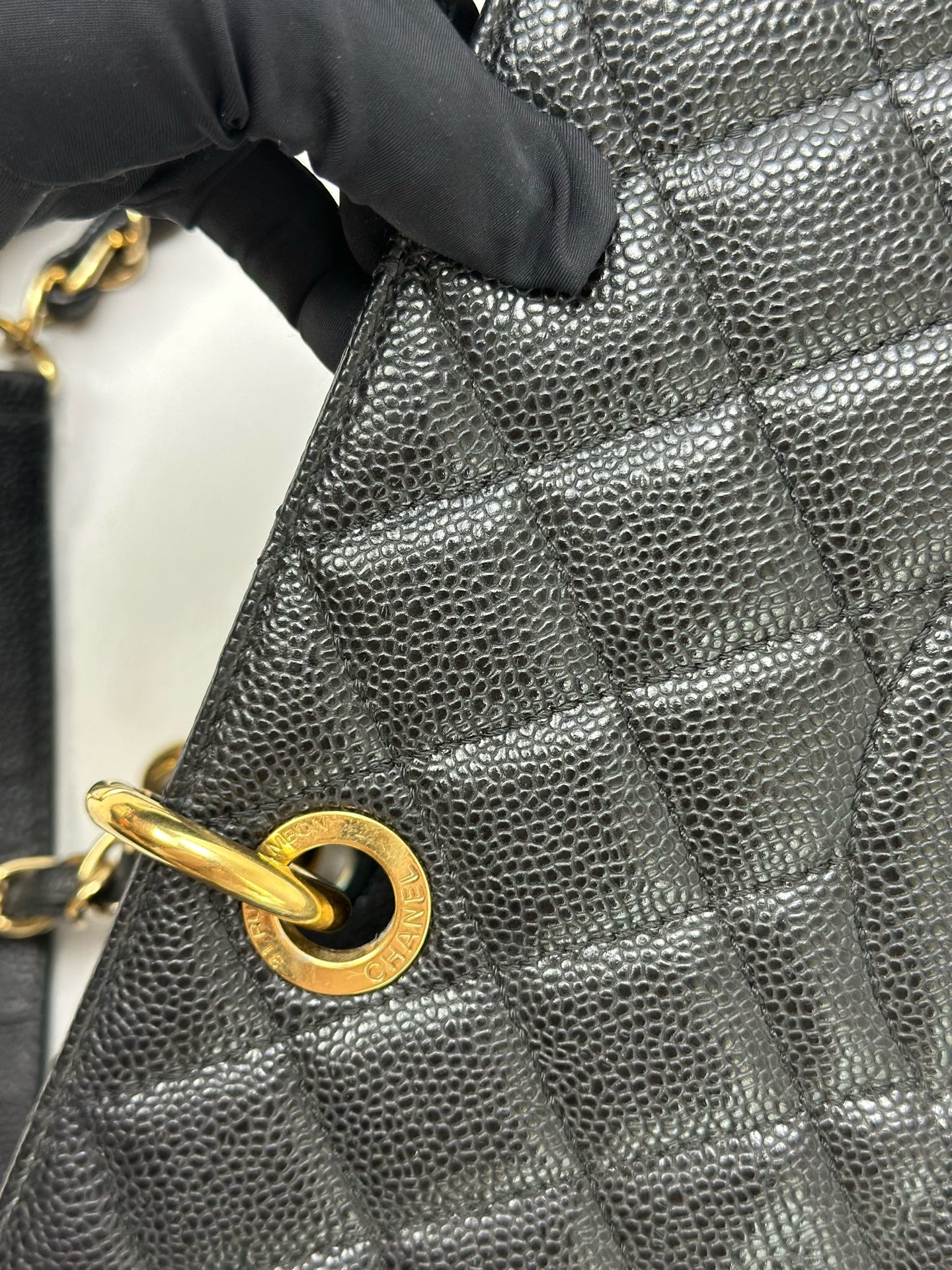 Chanel - GST - Leather - Black - (large)