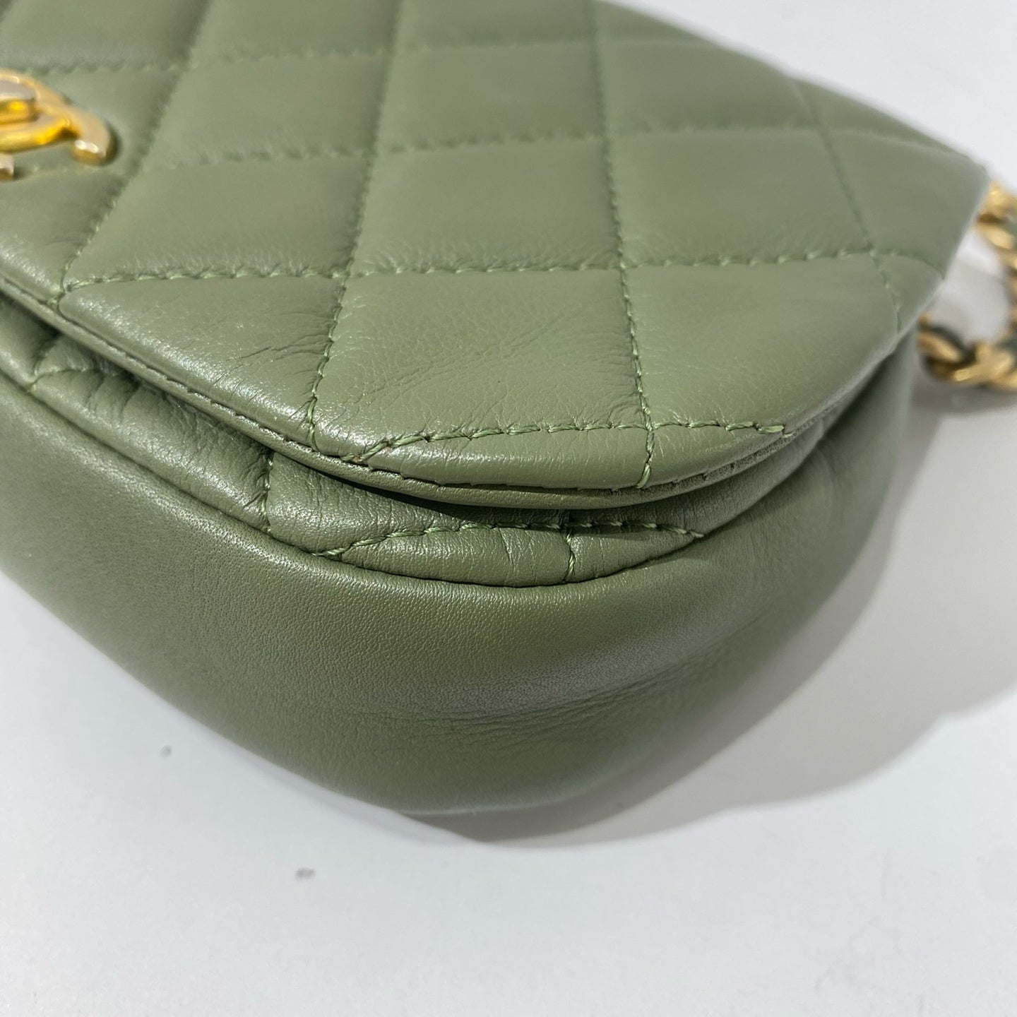 Chanel - Half-Moon Flap Bag - Lambskin leather - Avocado Green - (Mini)