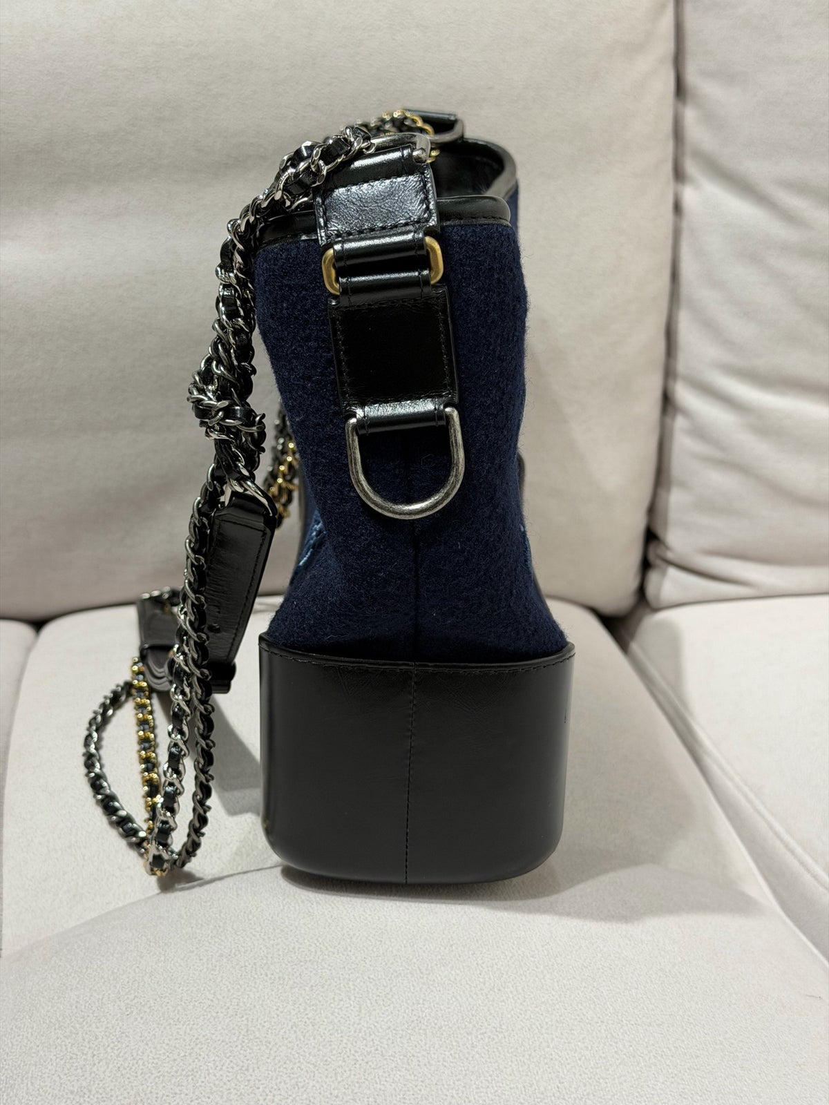 Chanel - Hamburger Signature Medium - Wool - Multicolour - (Medium)