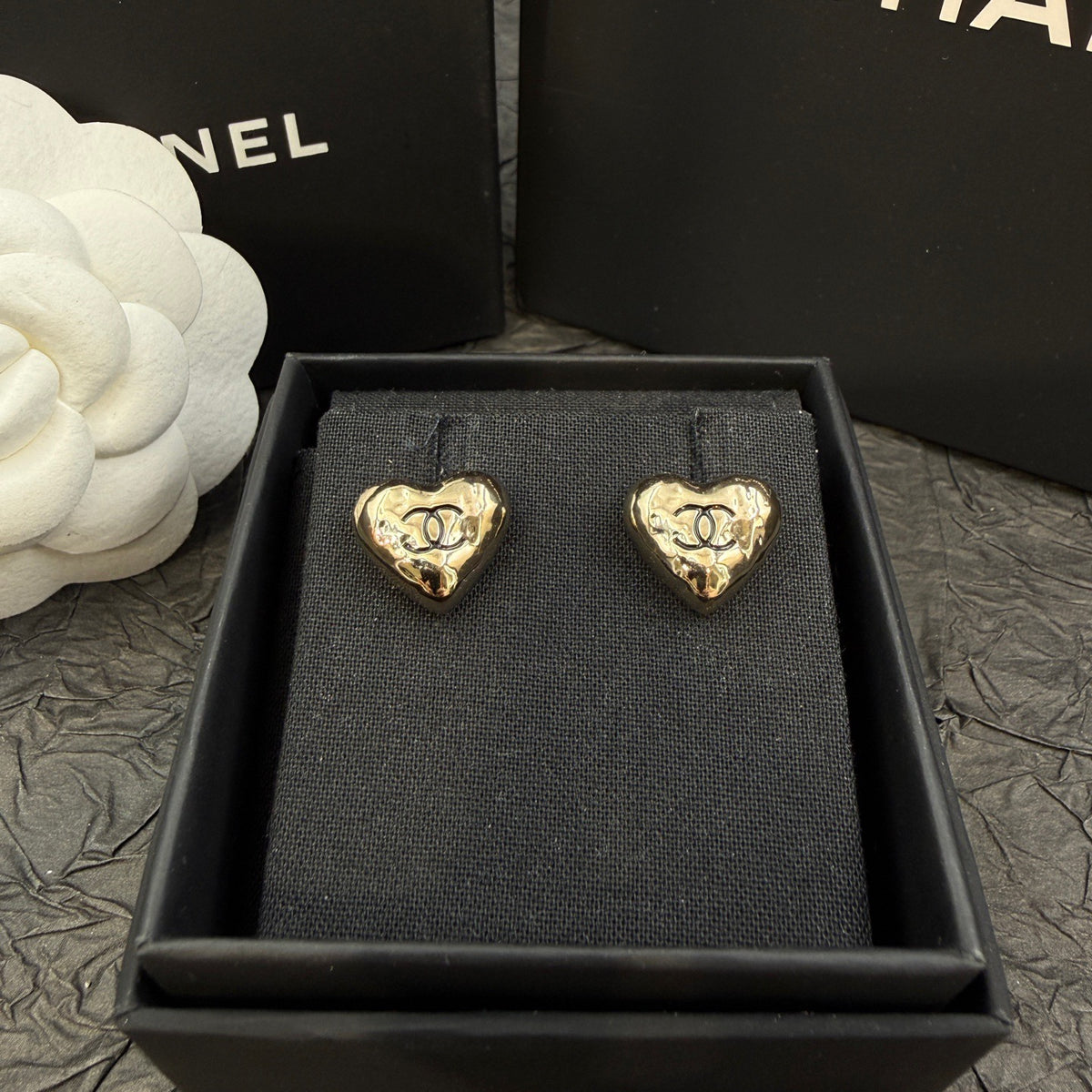Chanel - Heart CC Earrings - Gold plated - Gold