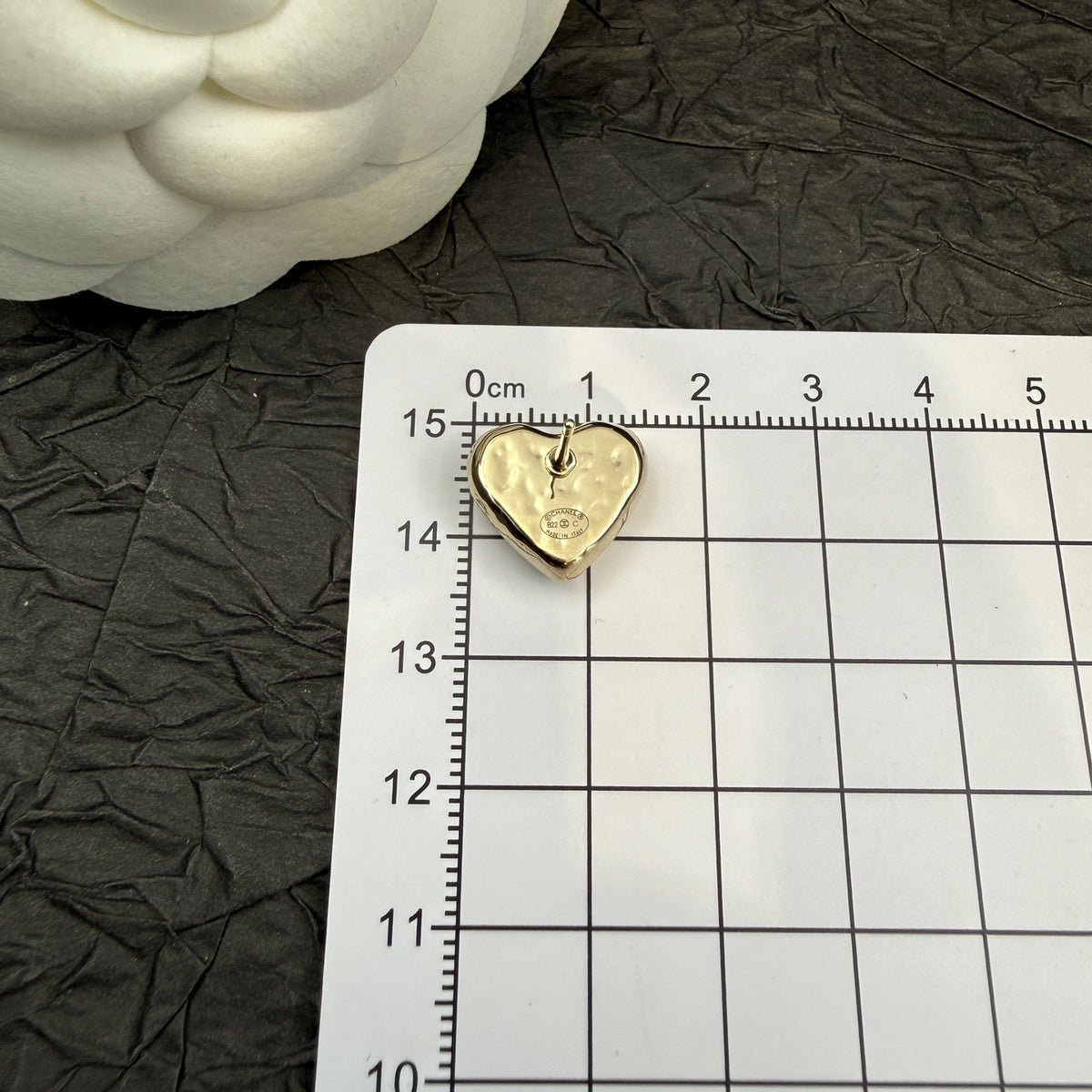 Chanel - Heart CC Earrings - Gold plated - Gold
