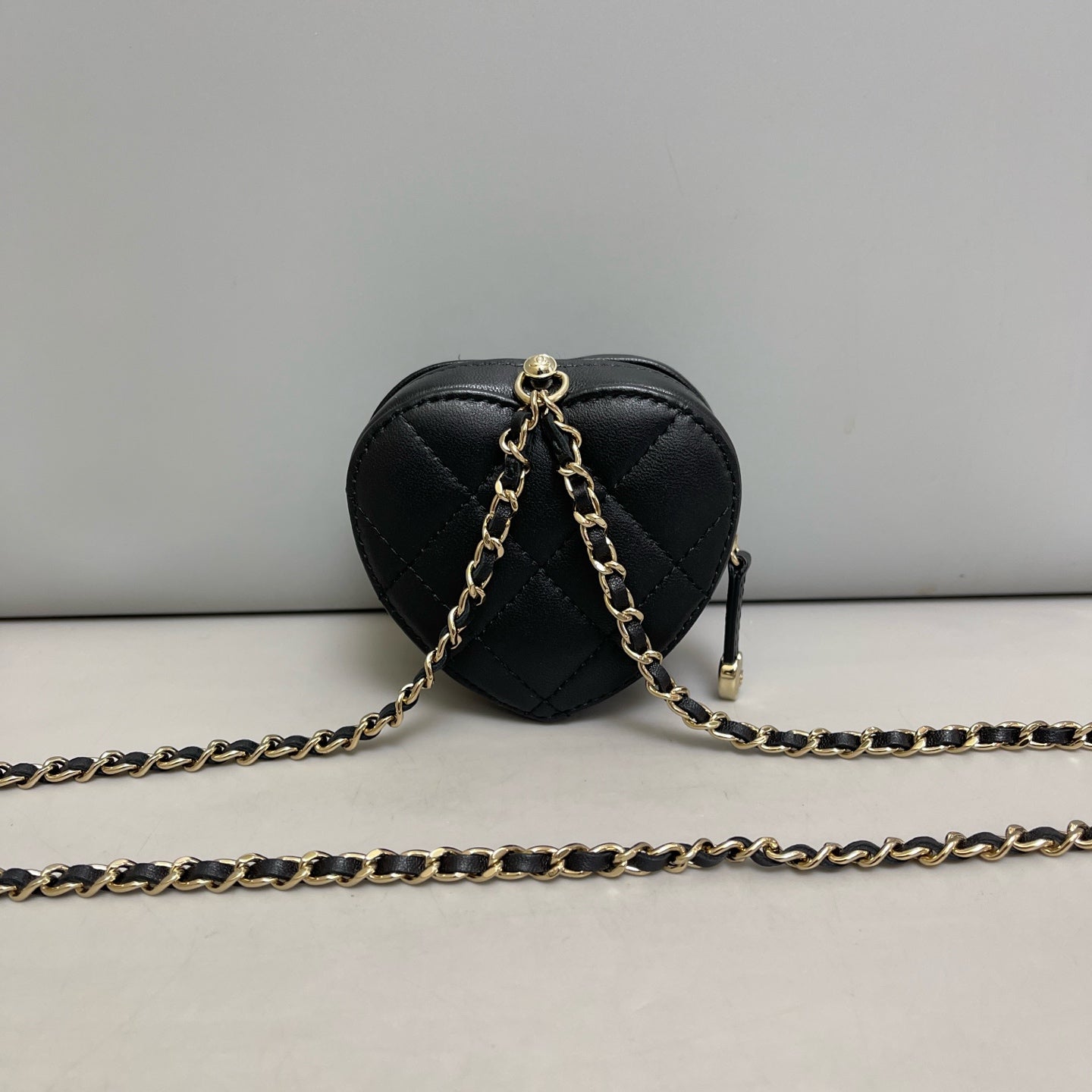 Chanel - Heart - Leather - Black - (mini)