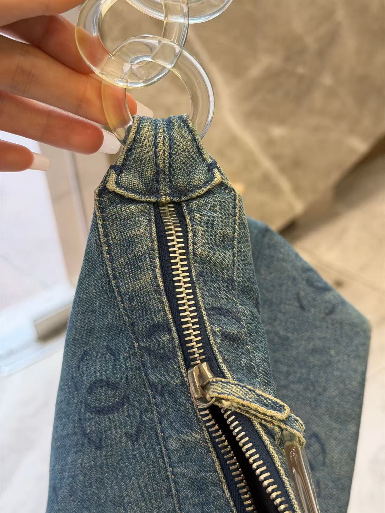 Chanel - Hobo Bag - Denim - Blue - (large)