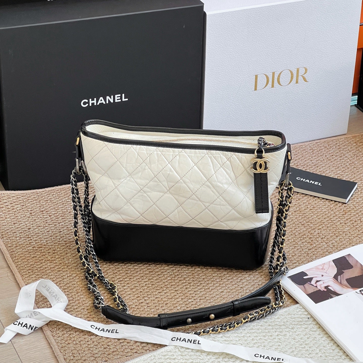 Chanel - Hobo Bag - Leather - Multicolour - (medium)