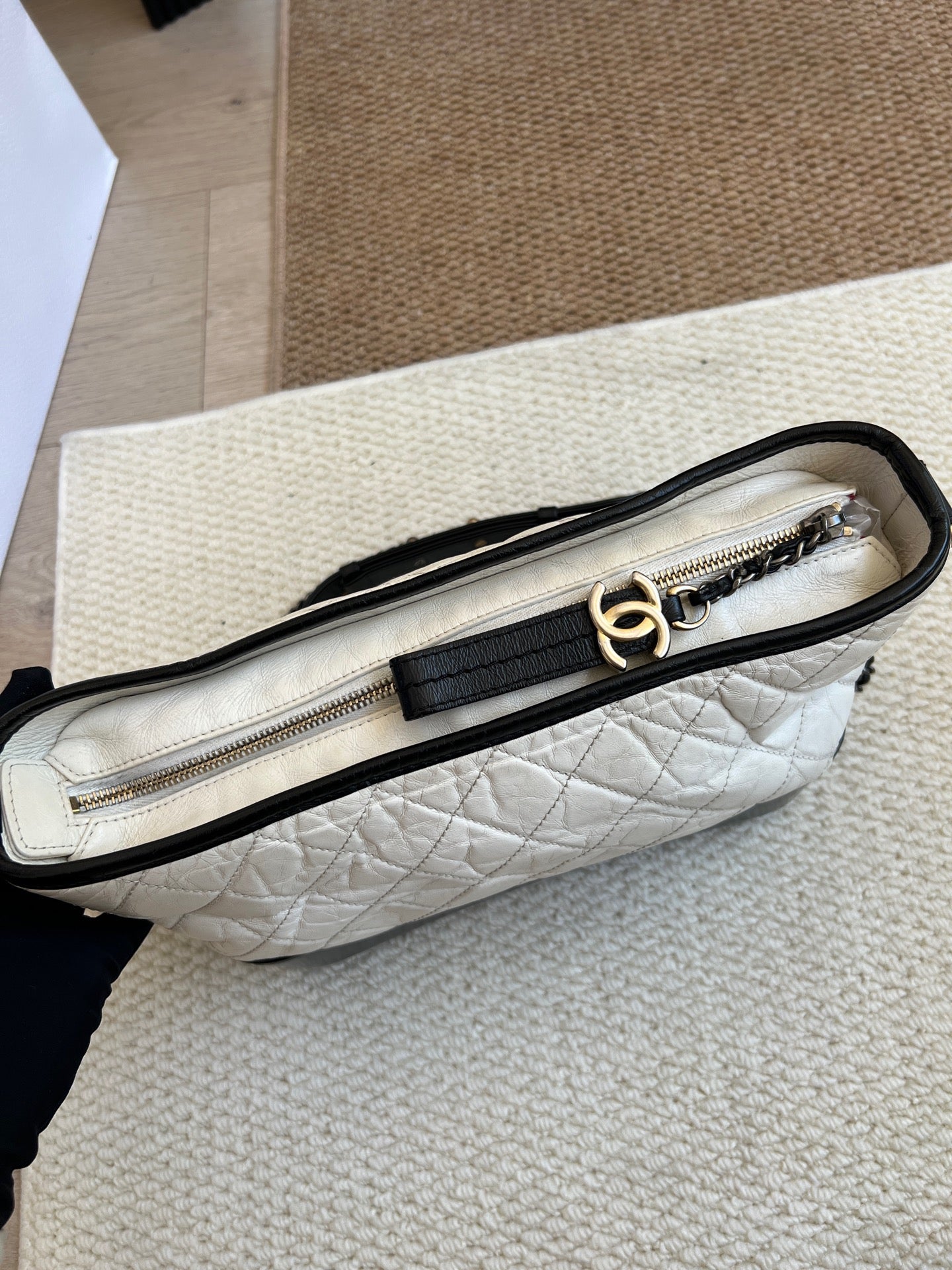 Chanel - Hobo Bag - Leather - Multicolour - (medium)