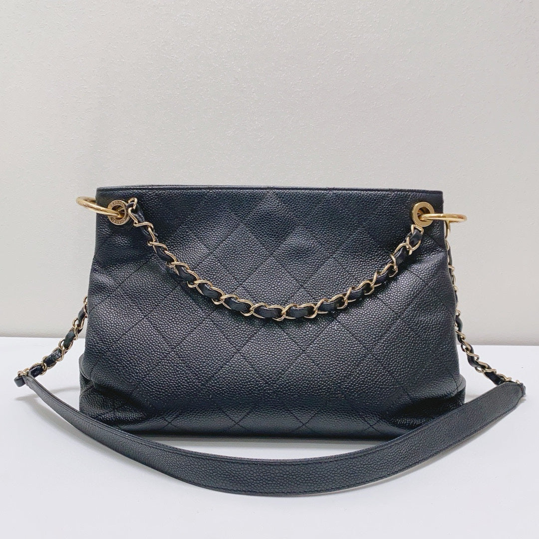 Chanel - Hobo Bucket Bag - Caviar leather - Black - (medium)