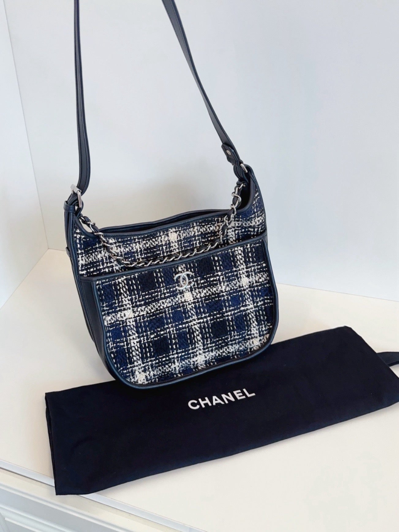 Chanel - Hobo - Cloth - Multicolour - (Medium)