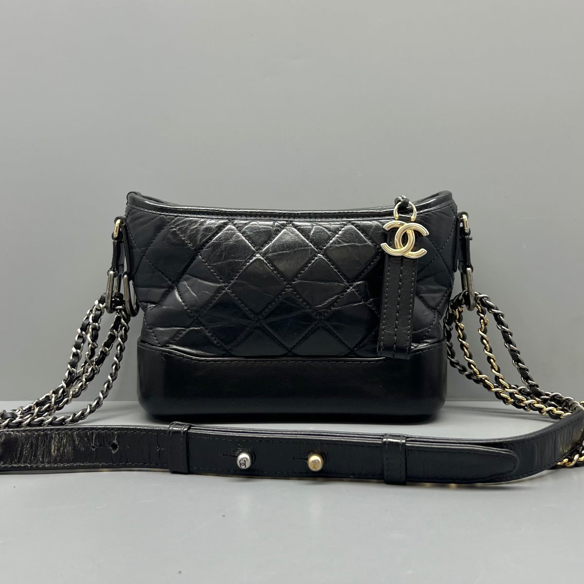 Chanel - Hobo - Leather - Black - (small)