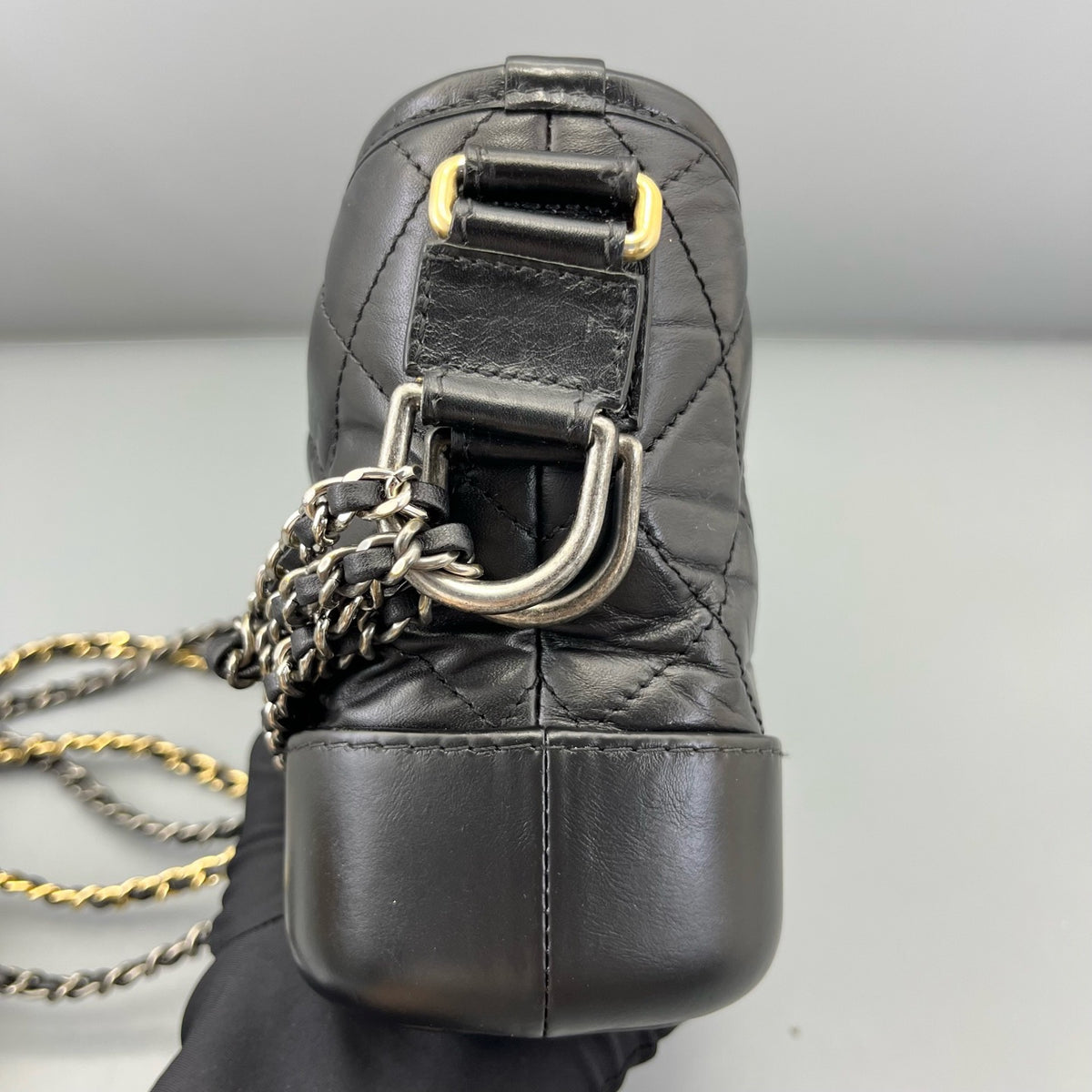 Chanel - Hobo - Leather - Black - (small)