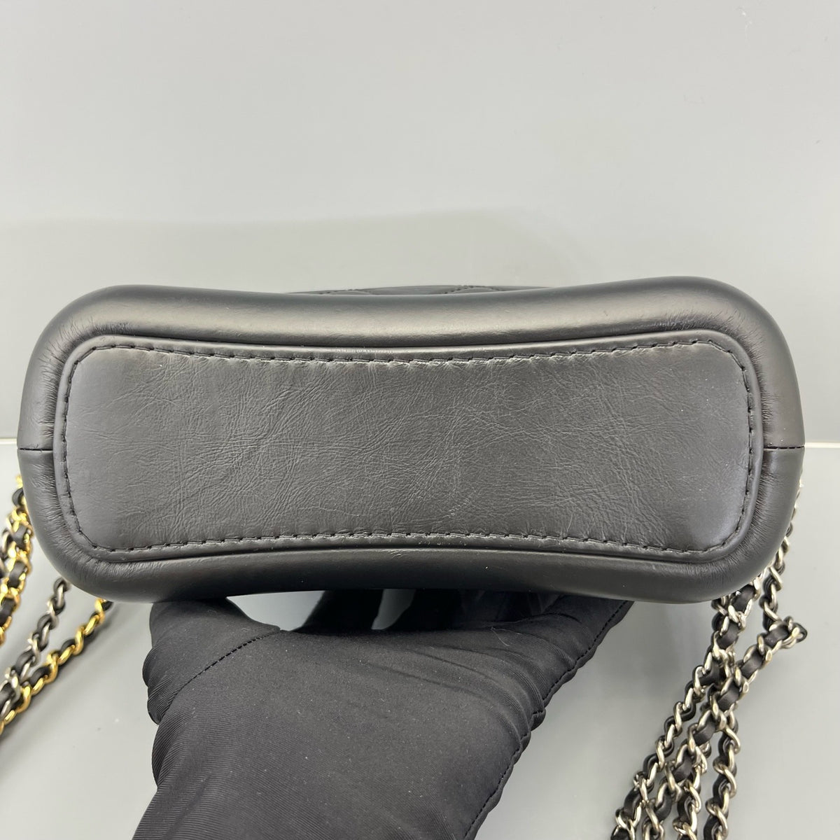 Chanel - Hobo - Leather - Black - (small)