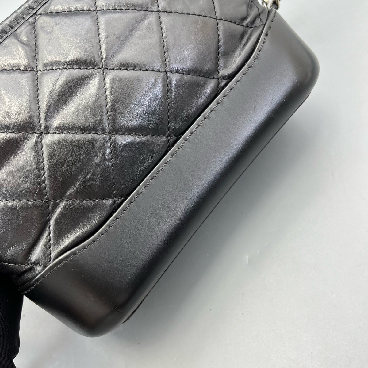 Chanel - Hobo - Leather - Black - (small)