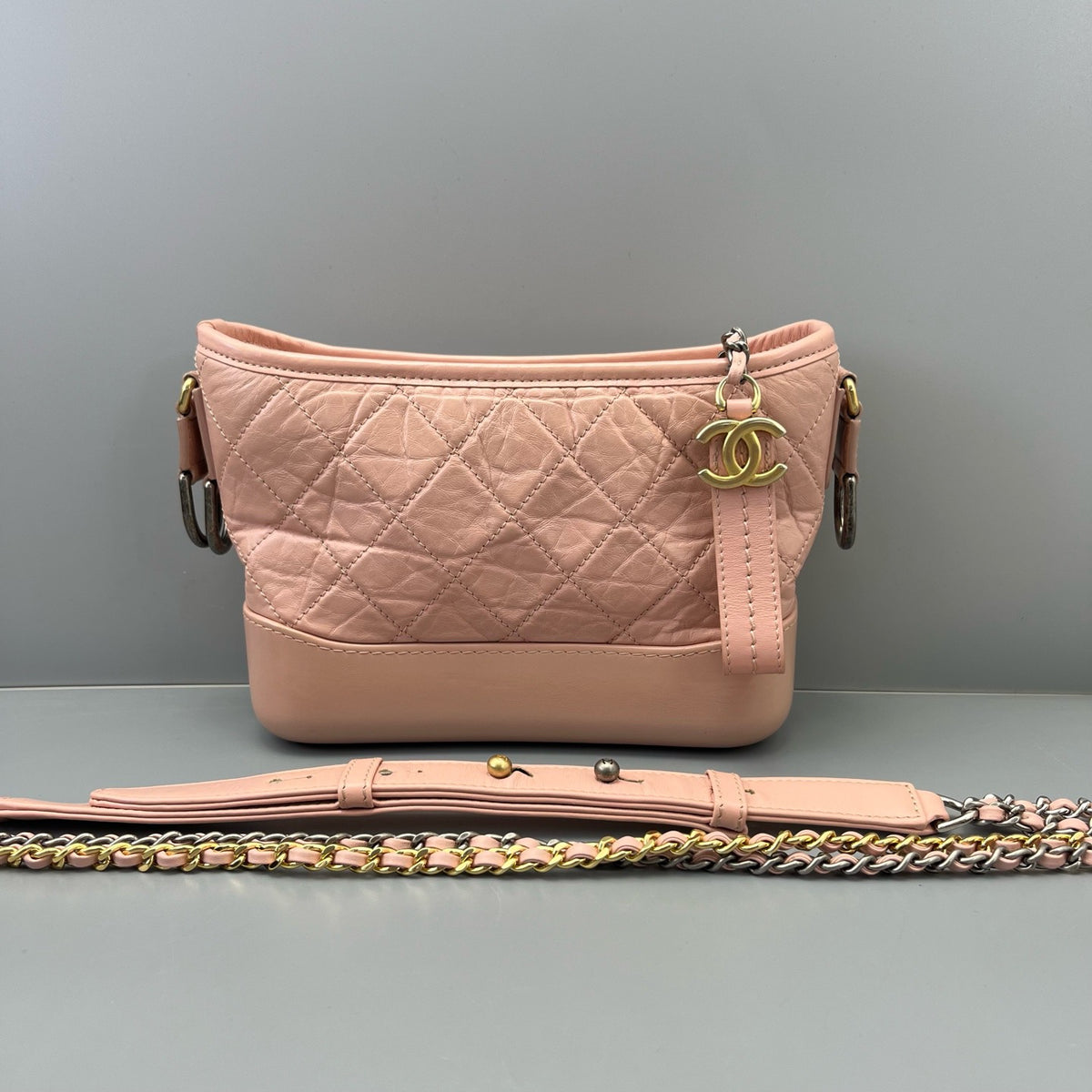 Chanel - Hobo - Leather - Pink - (small)